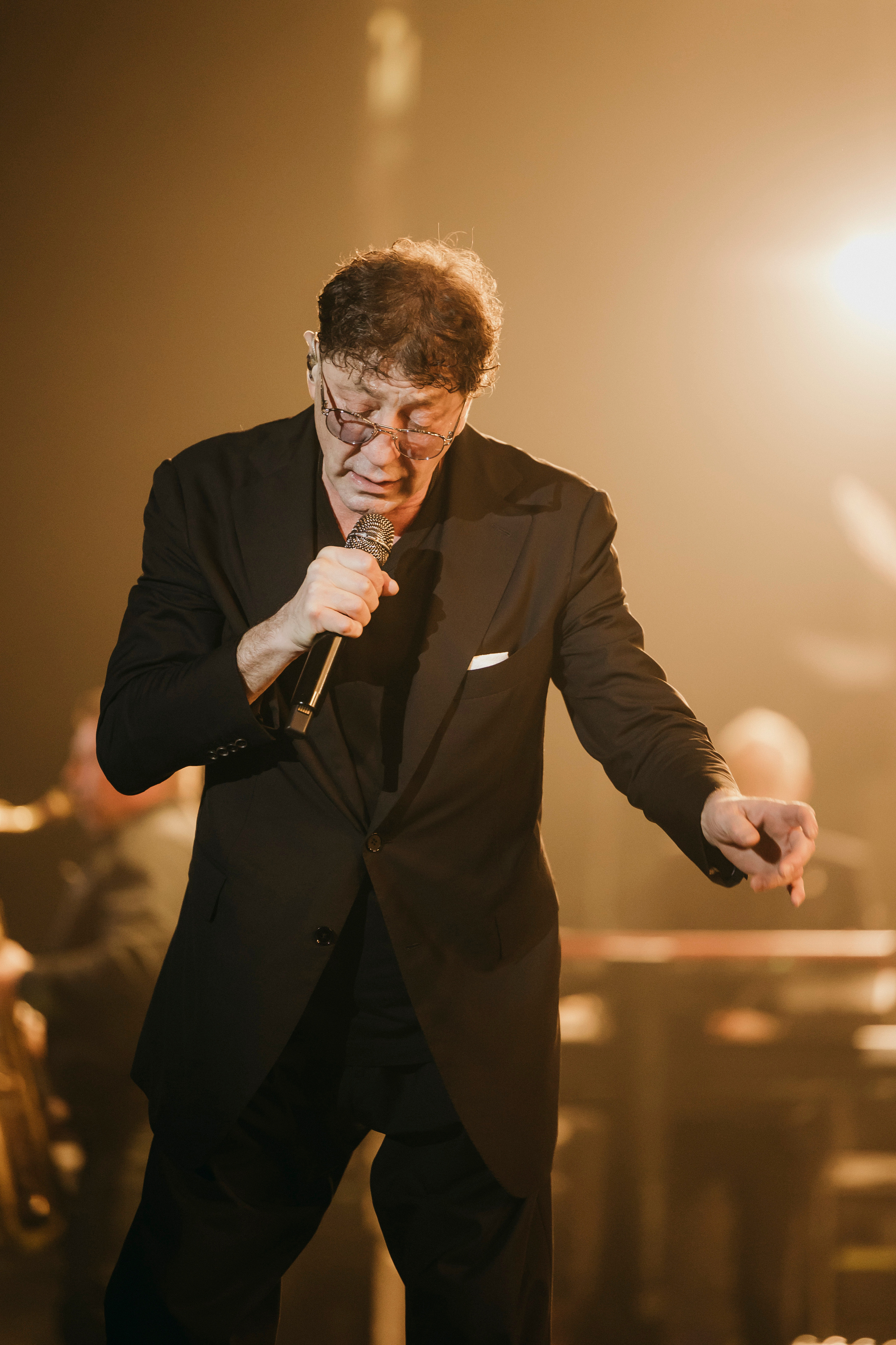 Сольный концерт Григория Лепса в Crocus City Hall. «Птичка на проводе»: информационный портал в Москве