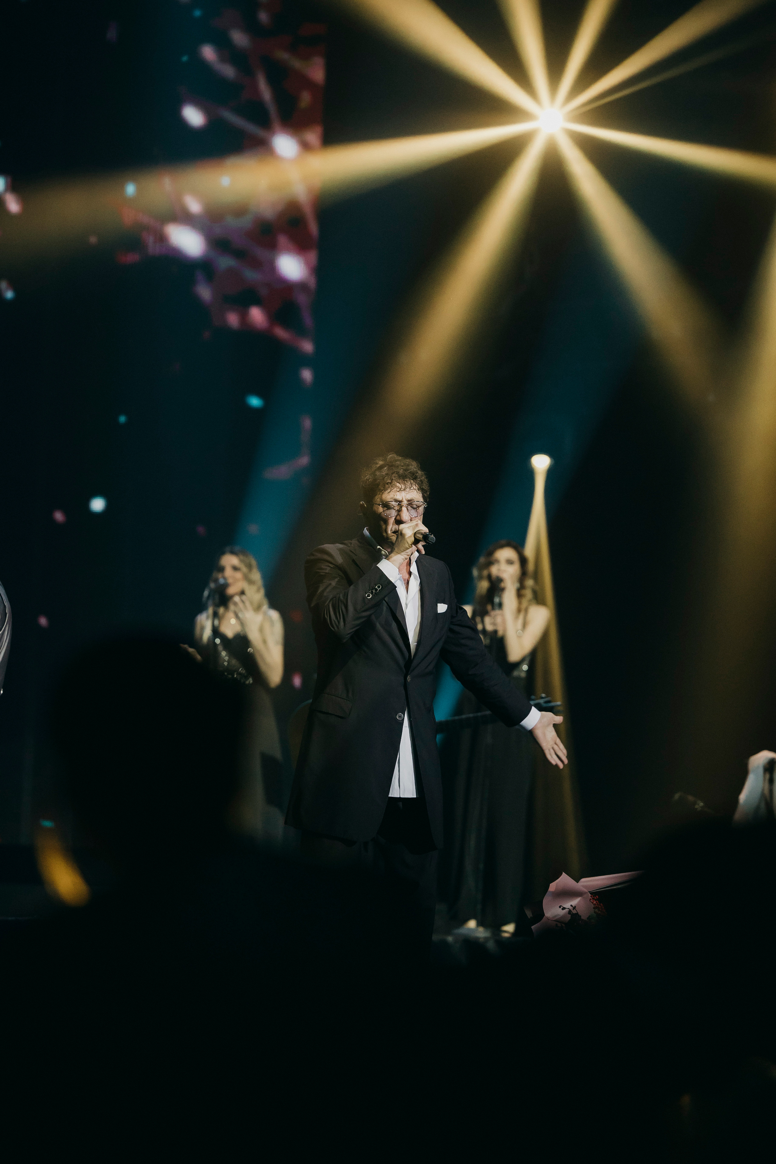 Сольный концерт Григория Лепса в Crocus City Hall. «Птичка на проводе»: информационный портал в Москве