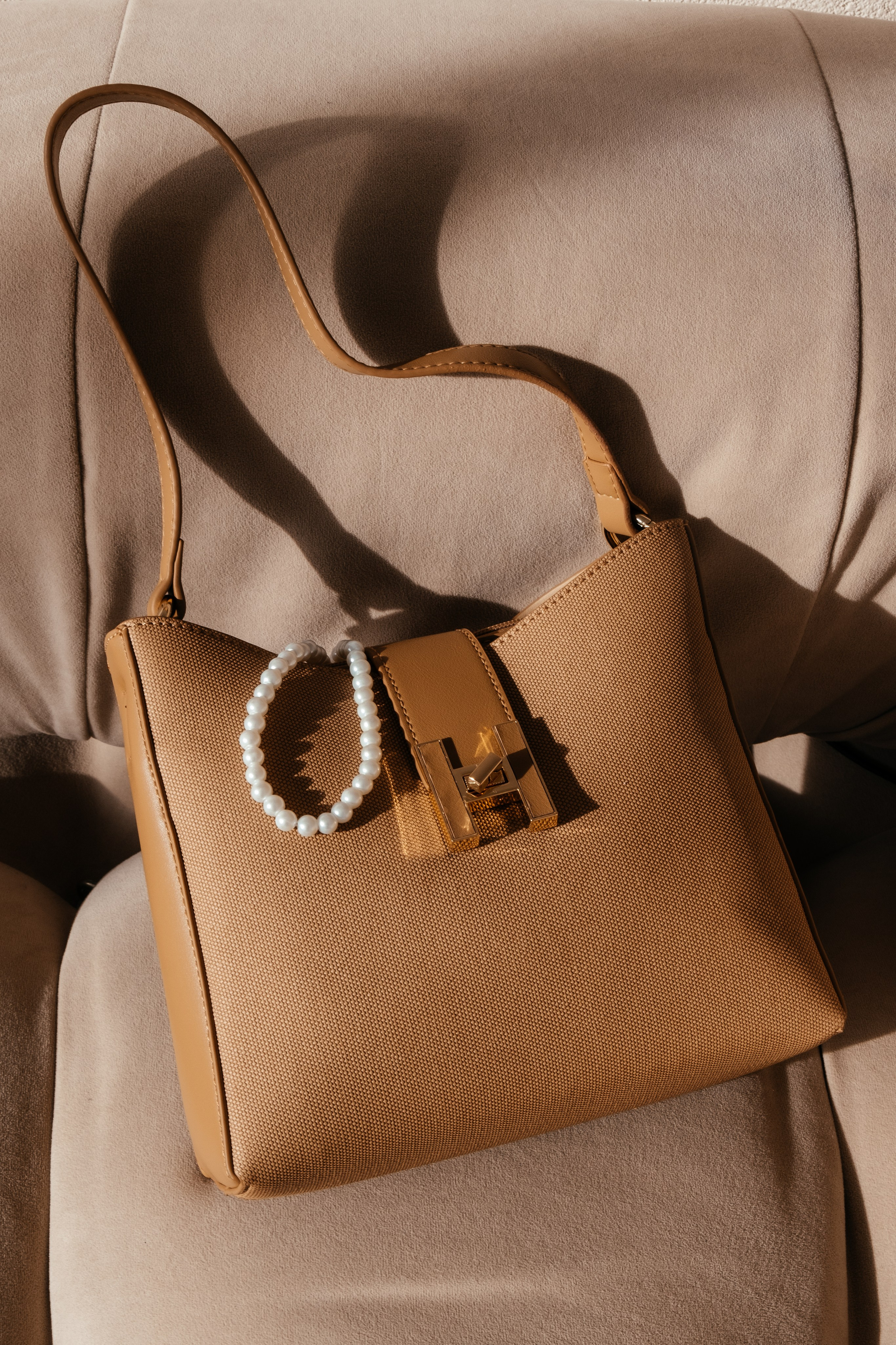 Предметная съемка для интернет-магазина сумок — продающие фото с характером | Анна Кораблик. Свадебный фотограф в Екатеринбурге — заказ профессиональной фотосесии, все виды фотосъемки