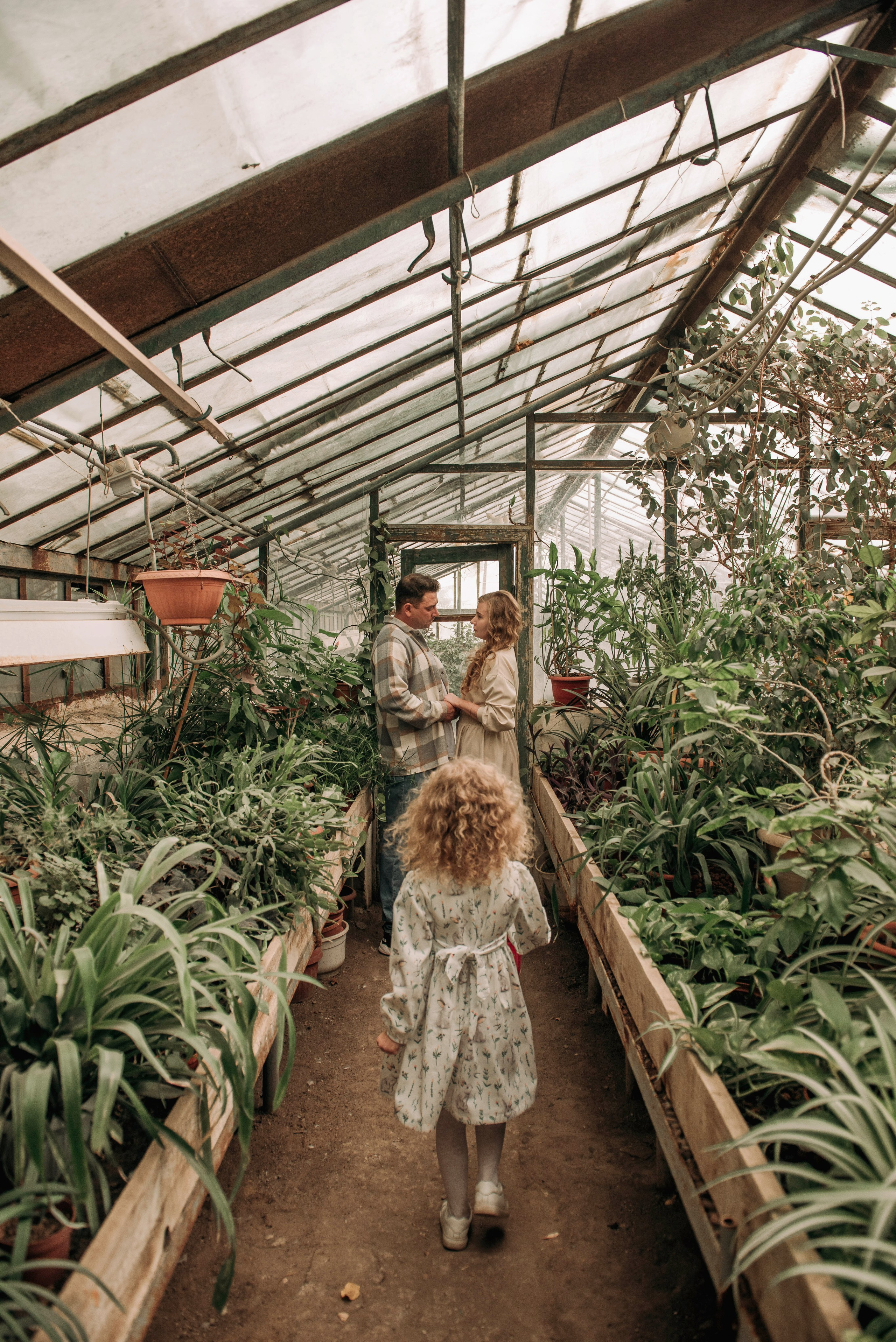 Семейная съёмка в оранжерее. Семейный фотограф в Новочеркасске Виктория Громова