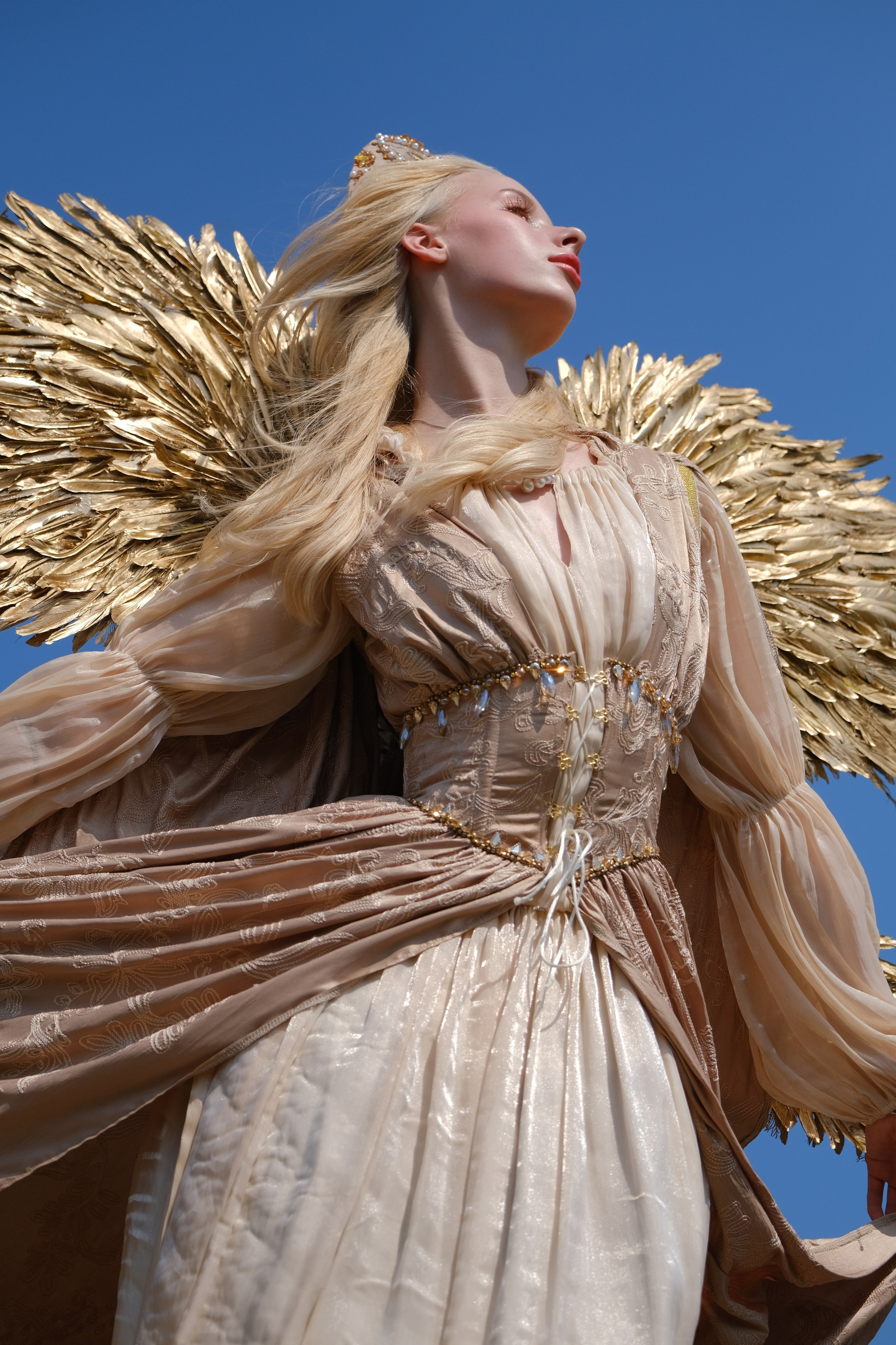 Славянский фестиваль «MARYCROWNS». Профессиональная фотосъемка в Крыму. Натуральные эмоции и живые кадры. Забронируйте дату прямо сейчас!