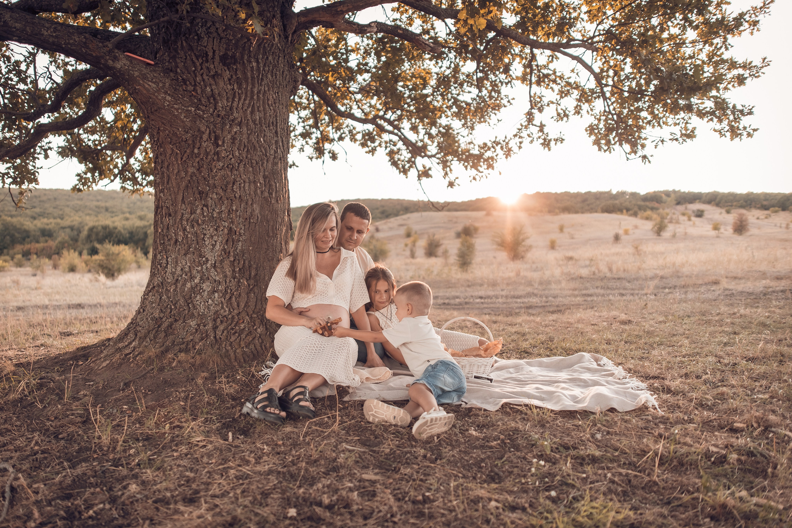 Настя и семья в ожидании. Главная