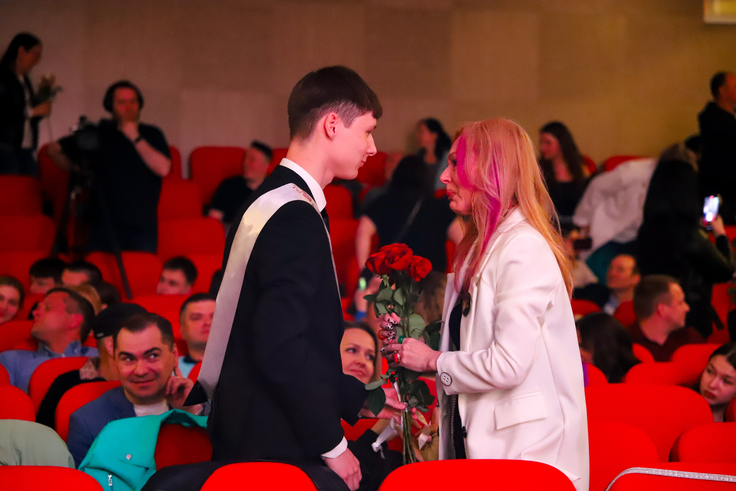 Последние звонки в школе. K-pop (и не только) фотограф в Москве Светлана Полякова