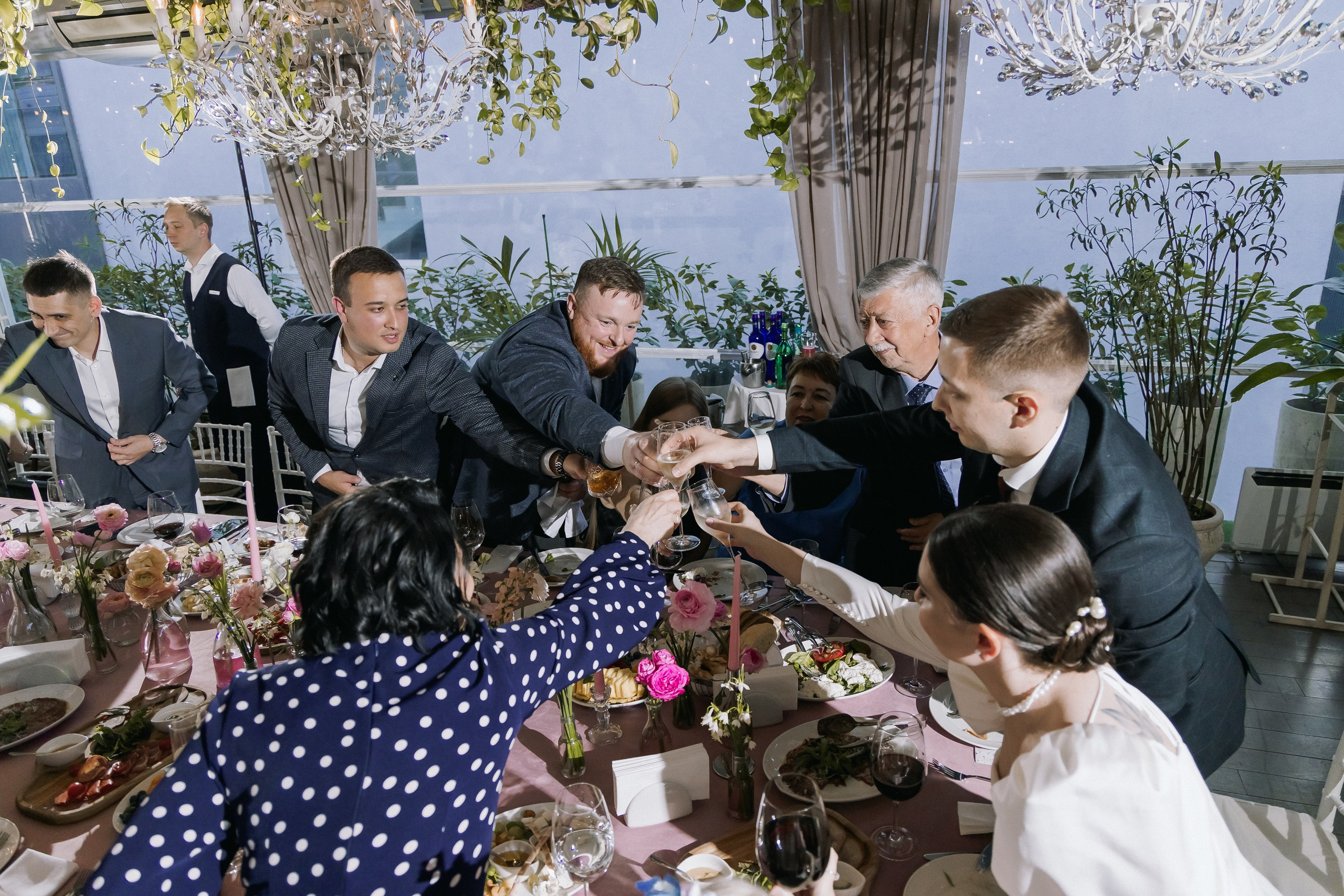 Яна и Святослав. Свадебный день. Свадебная фотография. Арина Рубах