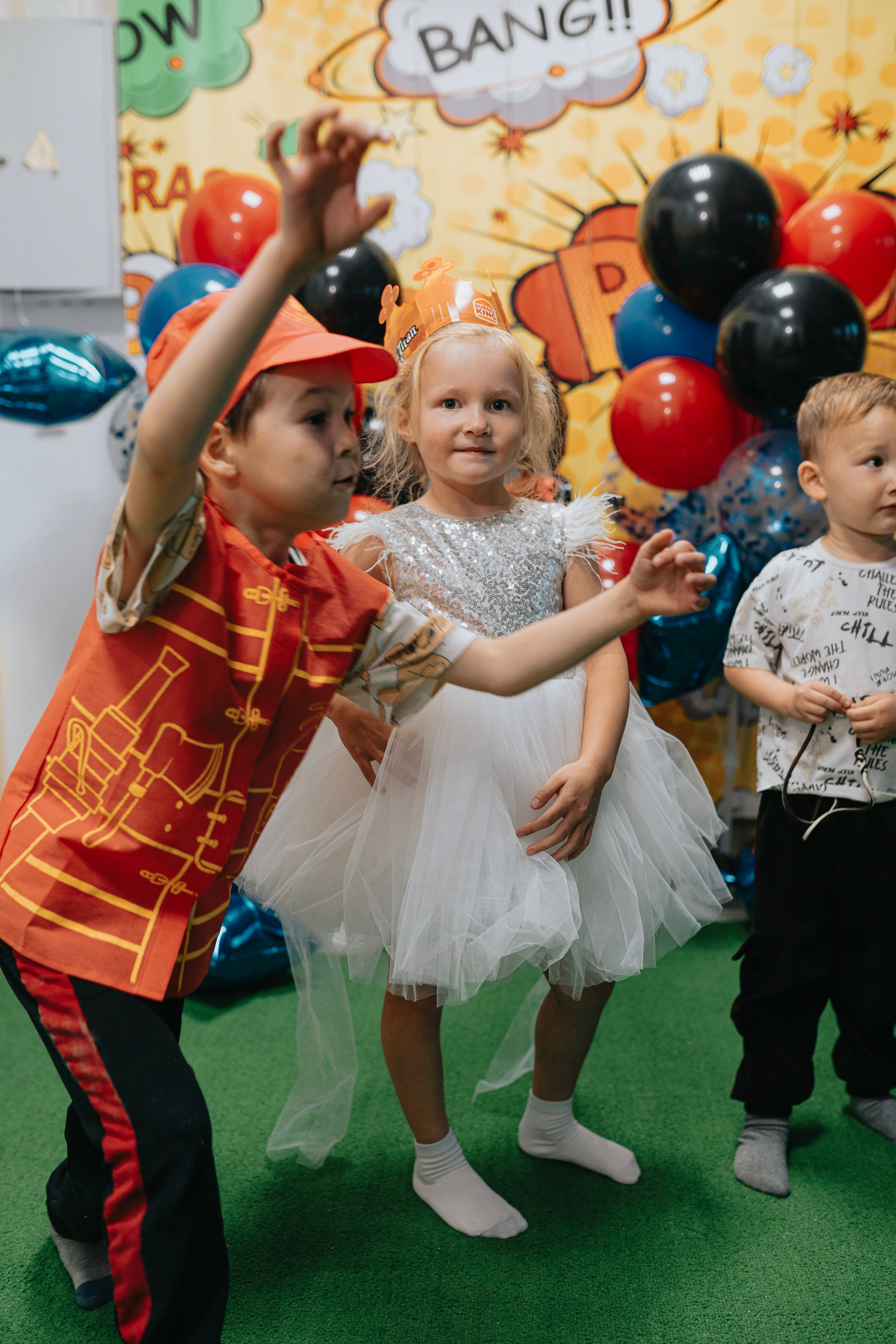 Детский развлекательный центр. Свадебный фотограф в Казани, и Зеленодольске Радик Мухаметов