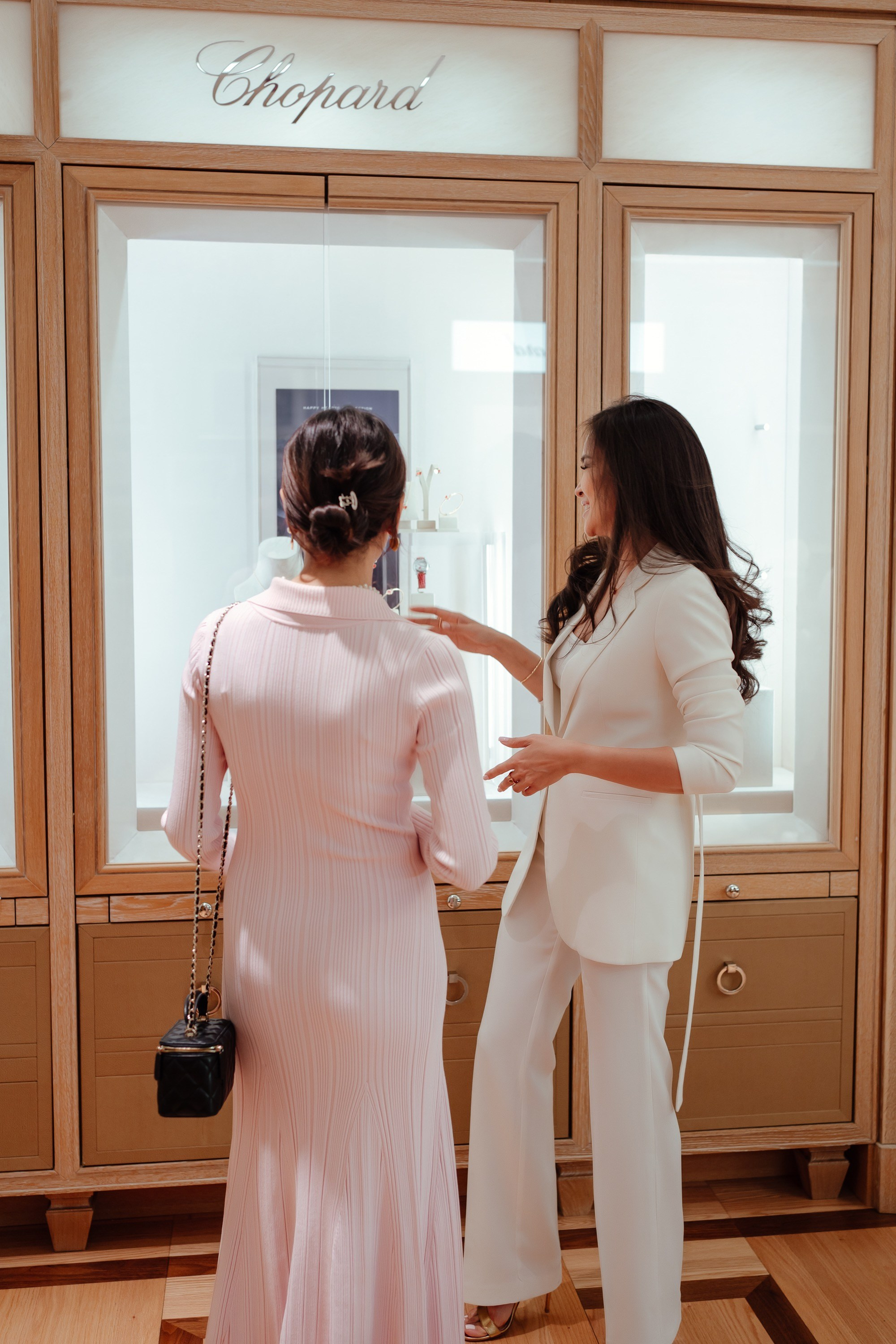 Презентация «Barbie Collection» в «Chopard», «Talan Gallery». Профессиональный фотограф в городе Астана Копанев Данил