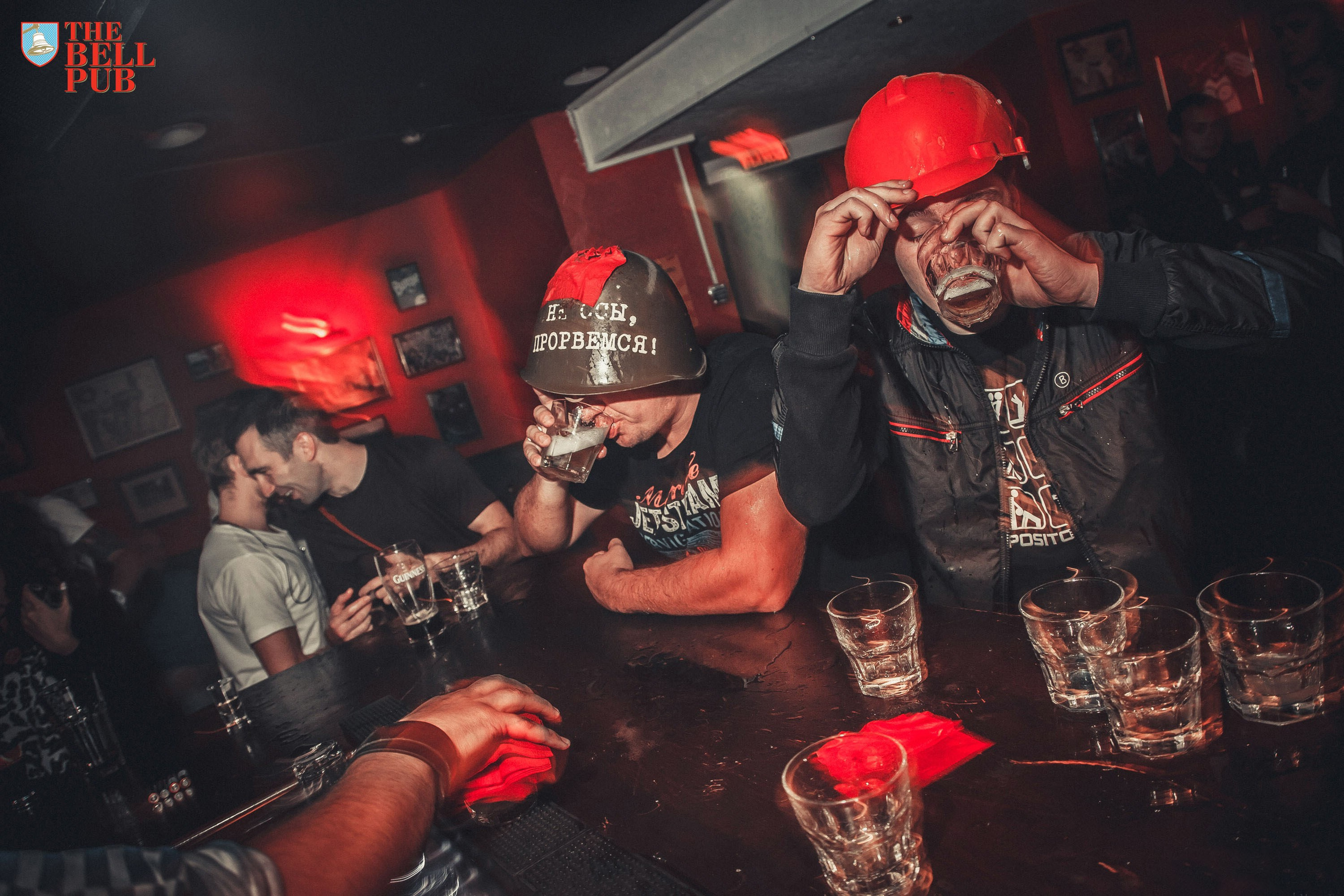 BELL PUB. Фотограф Михаил Коган — Москва 89267284460
