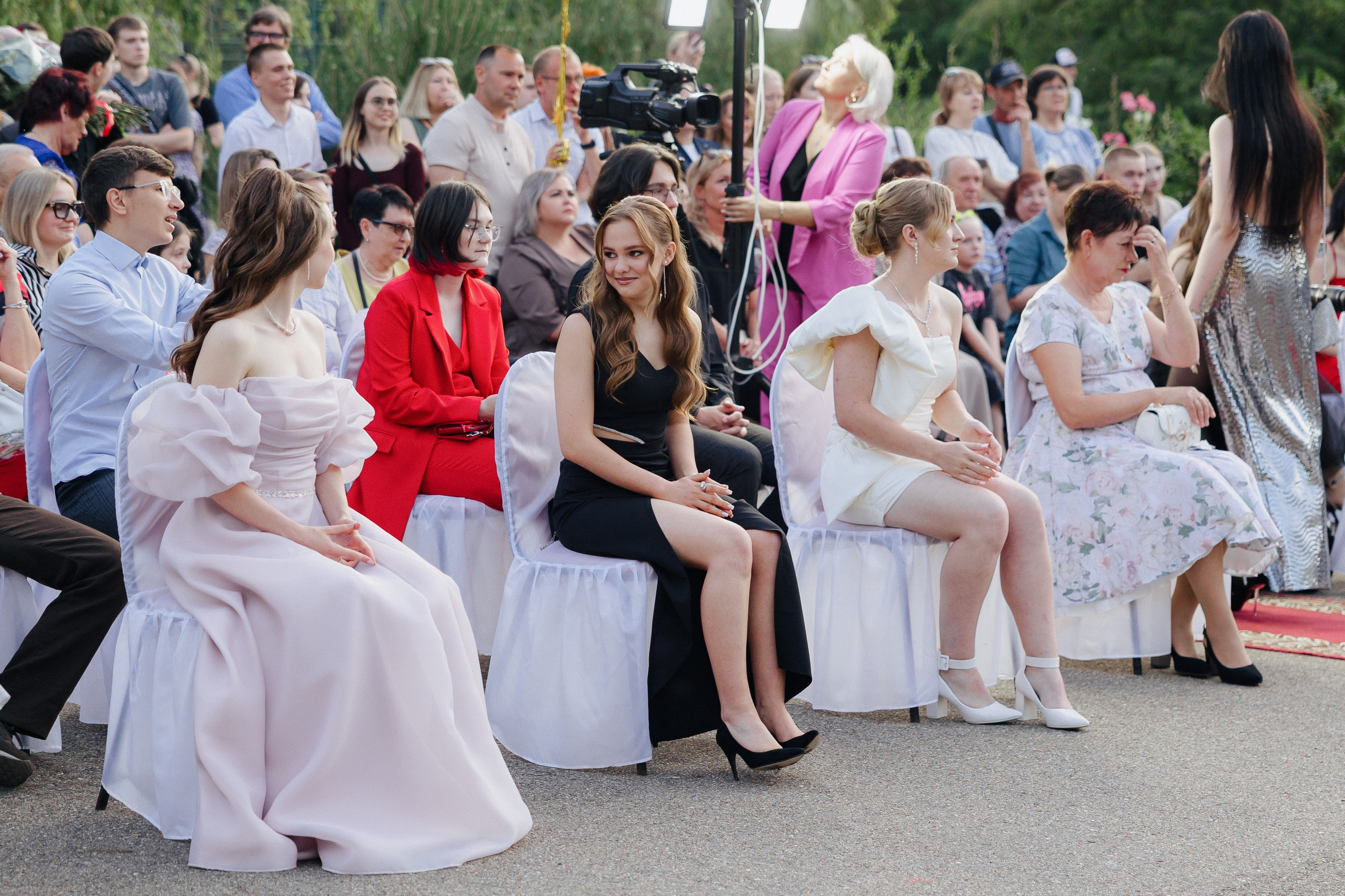 Вручение аттестатов. Свадебный фотограф Роман Еремеев