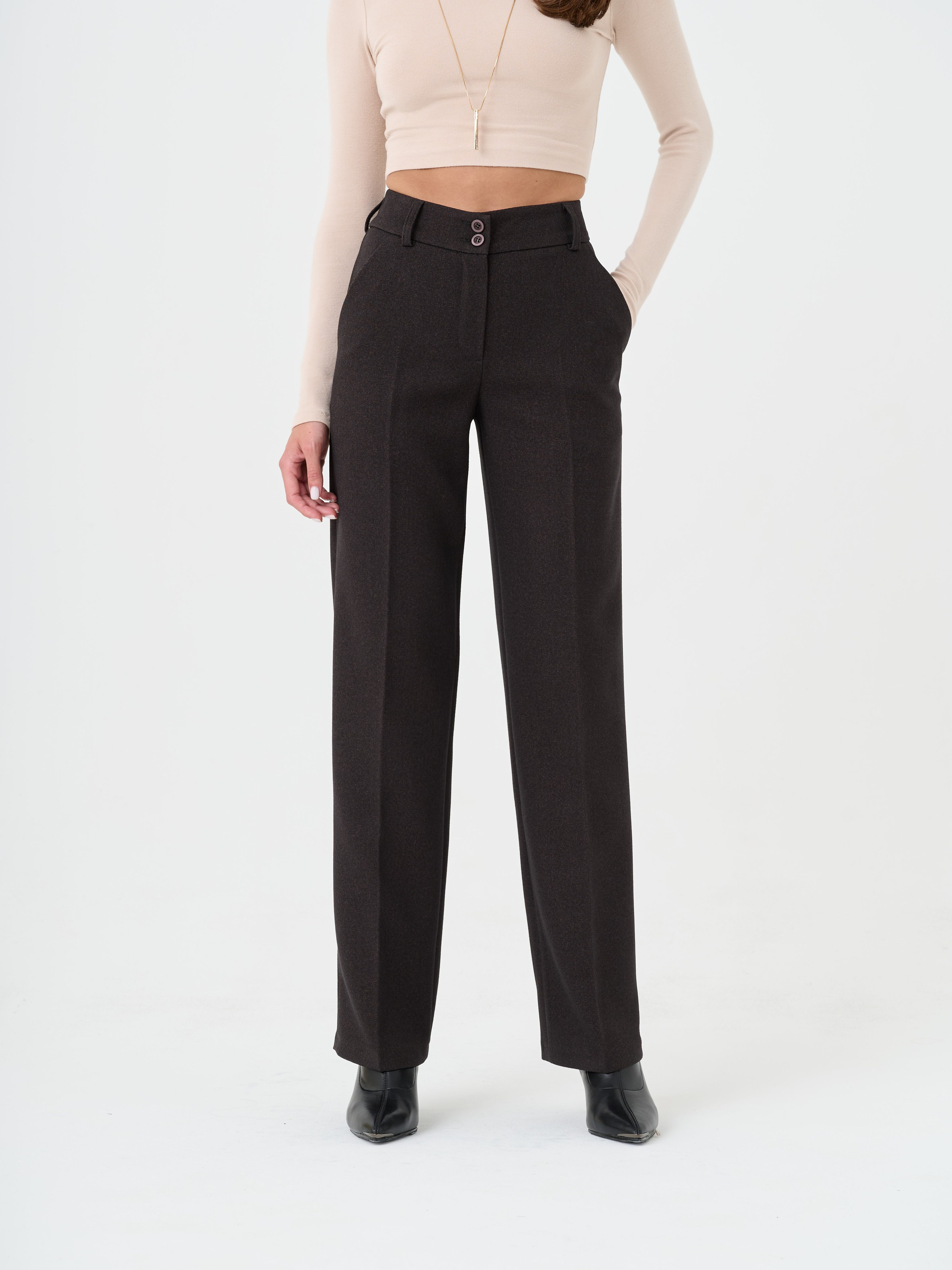 Каталог для продакшна BURO. Fashion фотограф в Москве Ксения Чупрунова