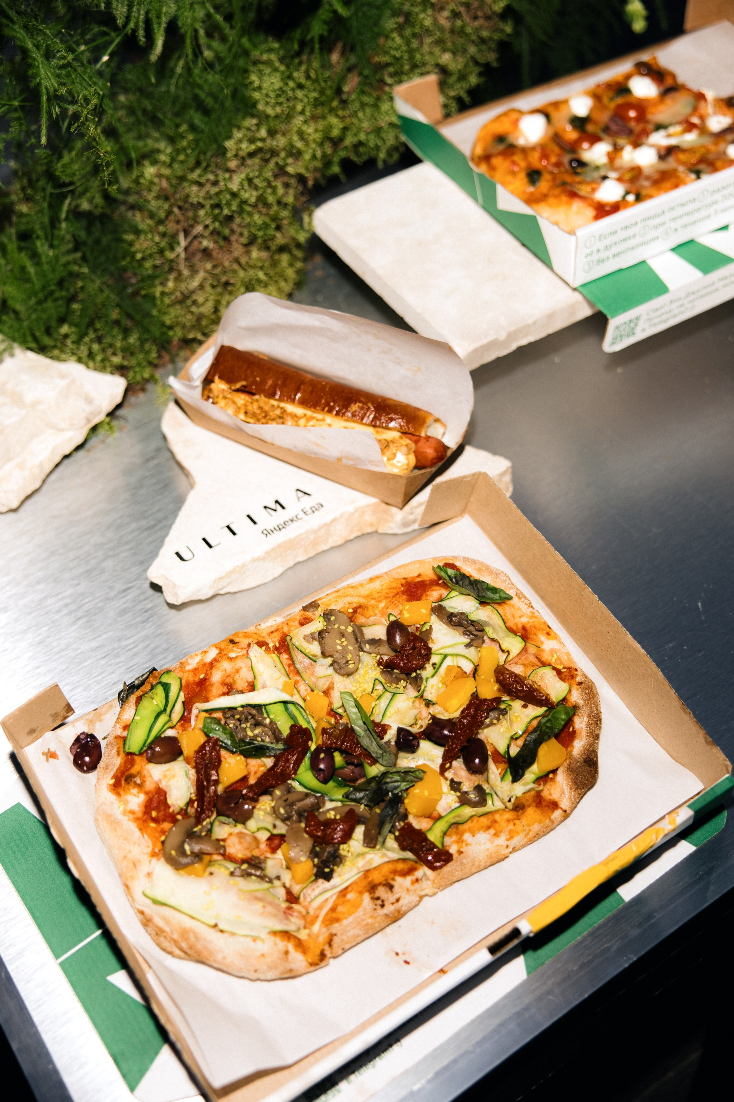 ЧТИВО/ФЕСТ. Костя Жуков — фотограф в Москве