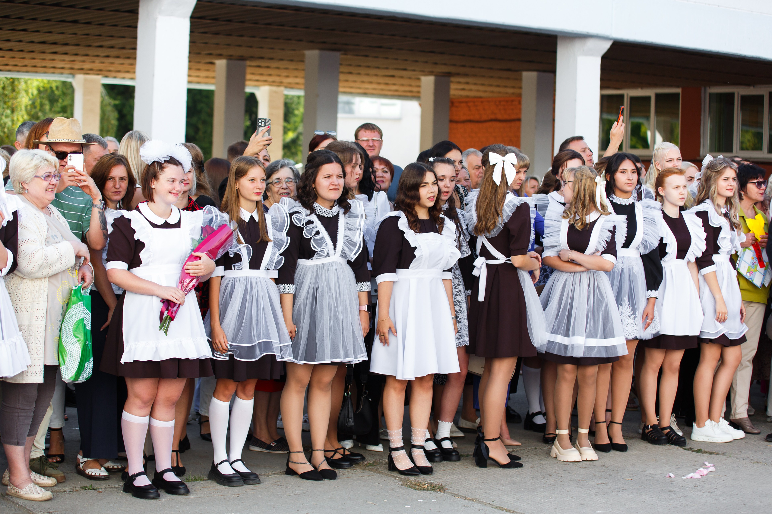 01 СЕНТЯБРЯ 2024 (МБОУ г. Мценска «Средняя школа № 9»). Профессиональный фотограф в Мценске и Орловской области