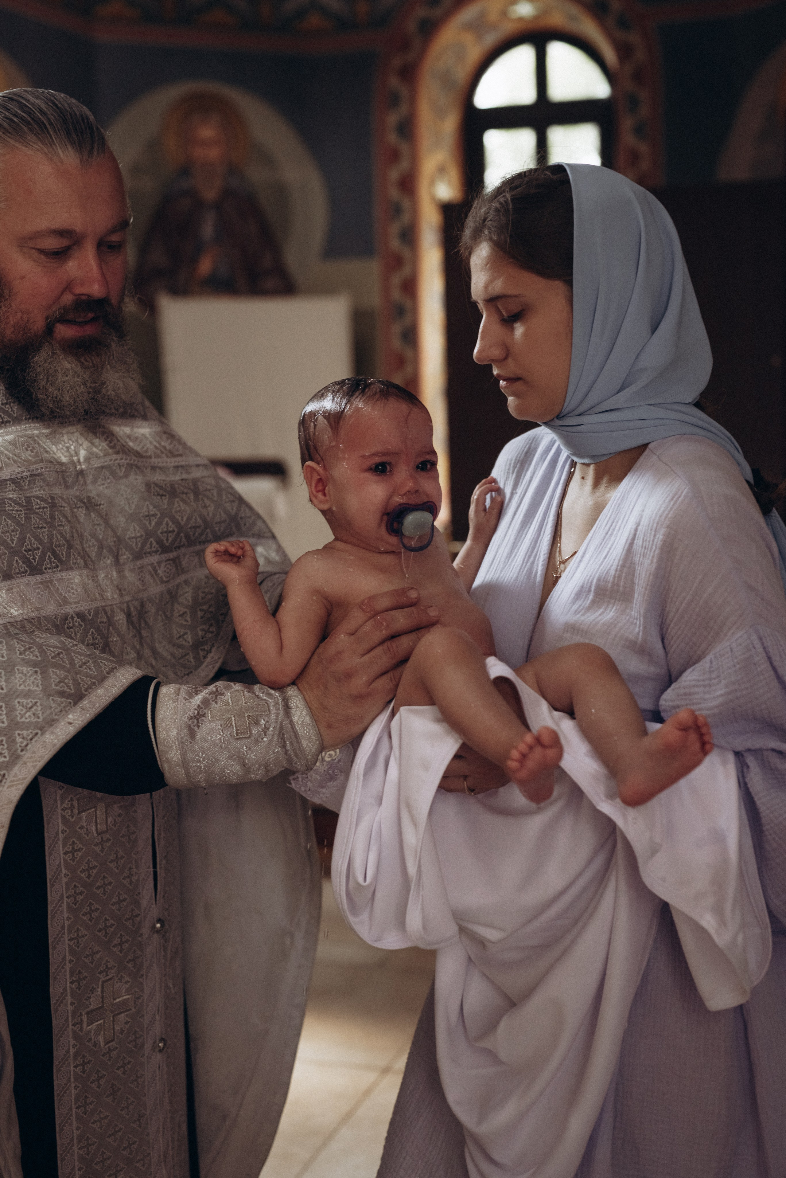 Крещение Ксении и Елизаветы. Фотограф новорождённых и семейный фотограф в Иваново Любовь Капранова