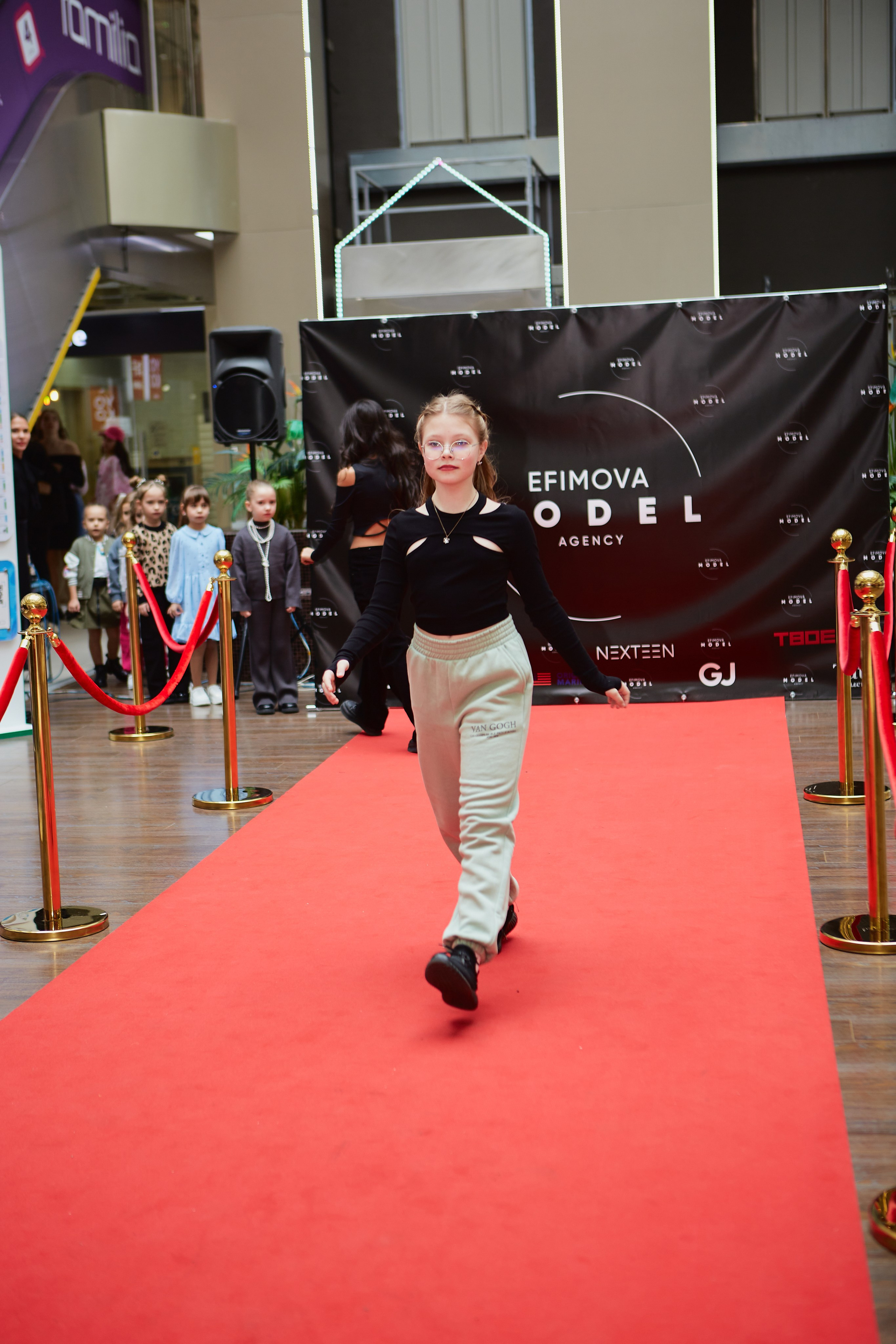 FASHION SHOW ТЦ Sun City. Efimova Model Agency