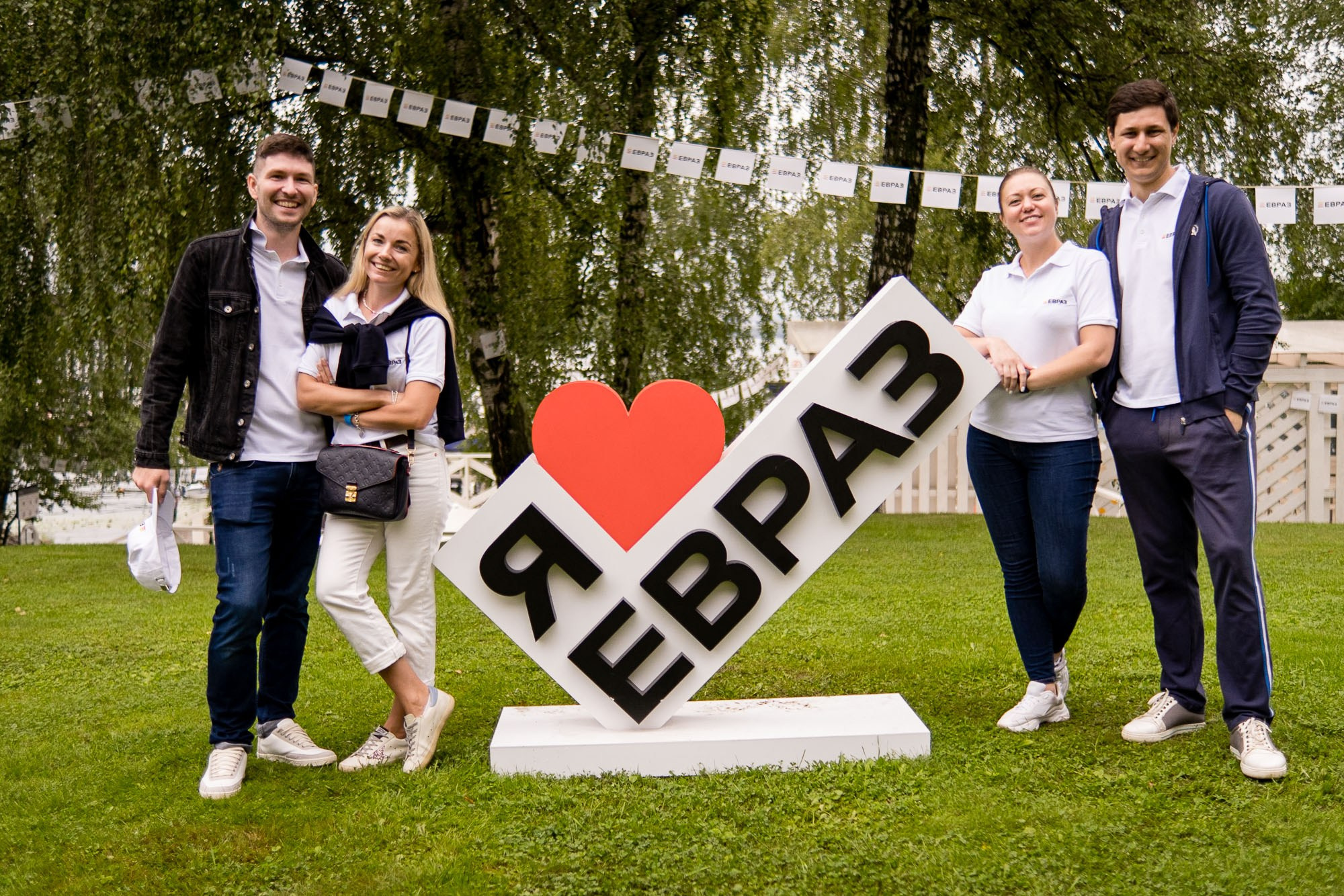 Корпоративная парусная регата Evraz. Репортажный фотограф Денис Тихомиров. Москва