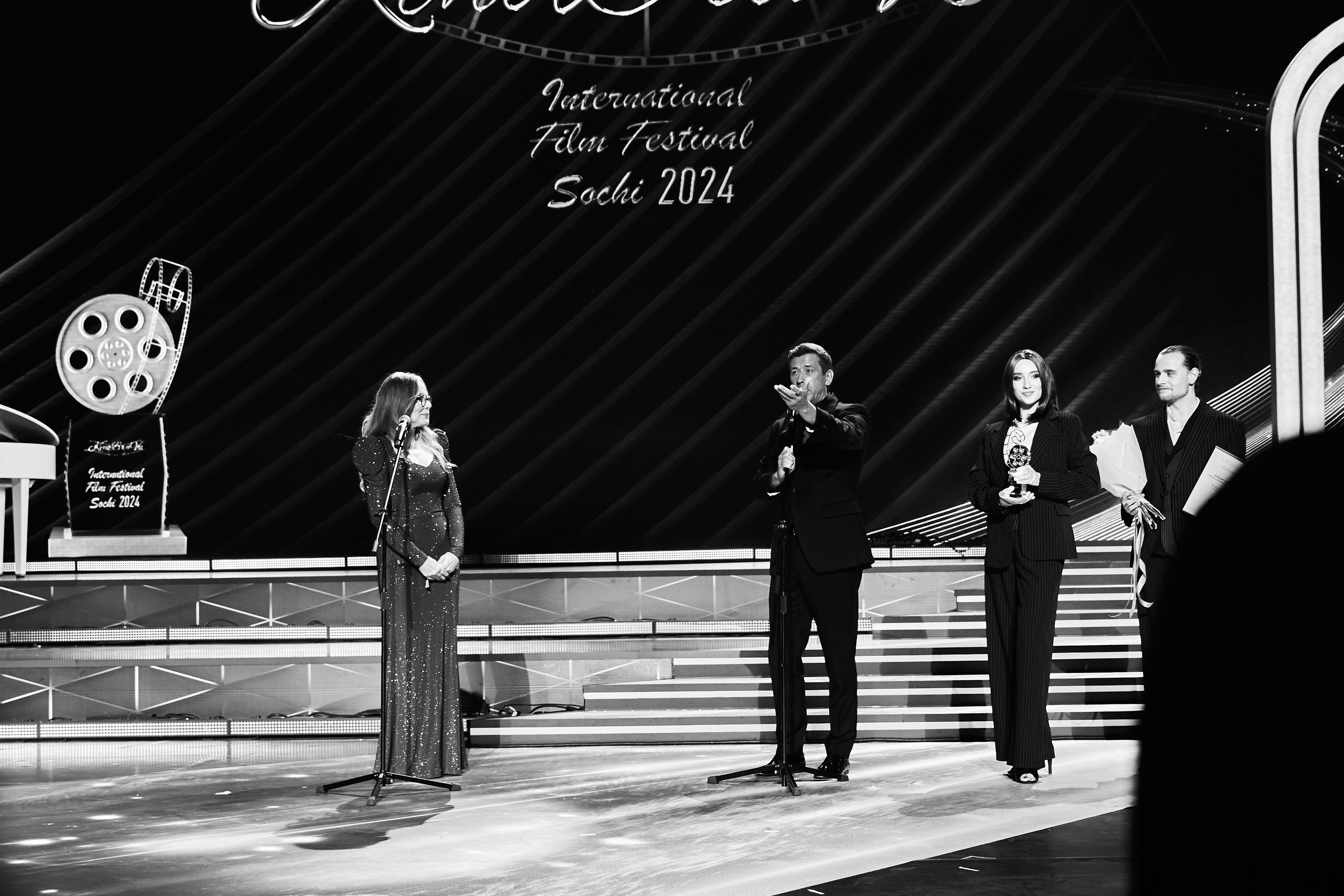 Фотосъемка репортажа кинофестиваля. Профессиональный фотограф в Сочи Виктория Джой. Обучение