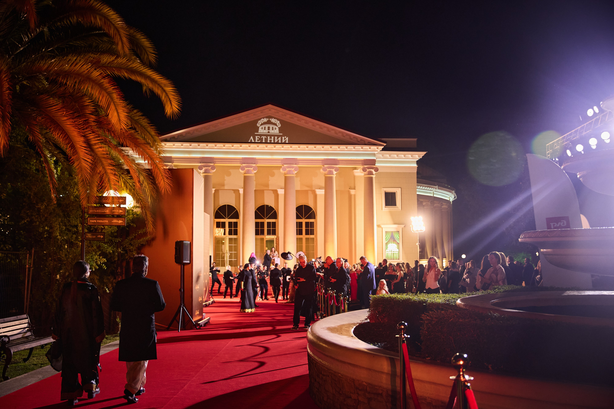 Фотосъемка репортажа кинофестиваля. Профессиональный фотограф в Сочи Виктория Джой. Обучение