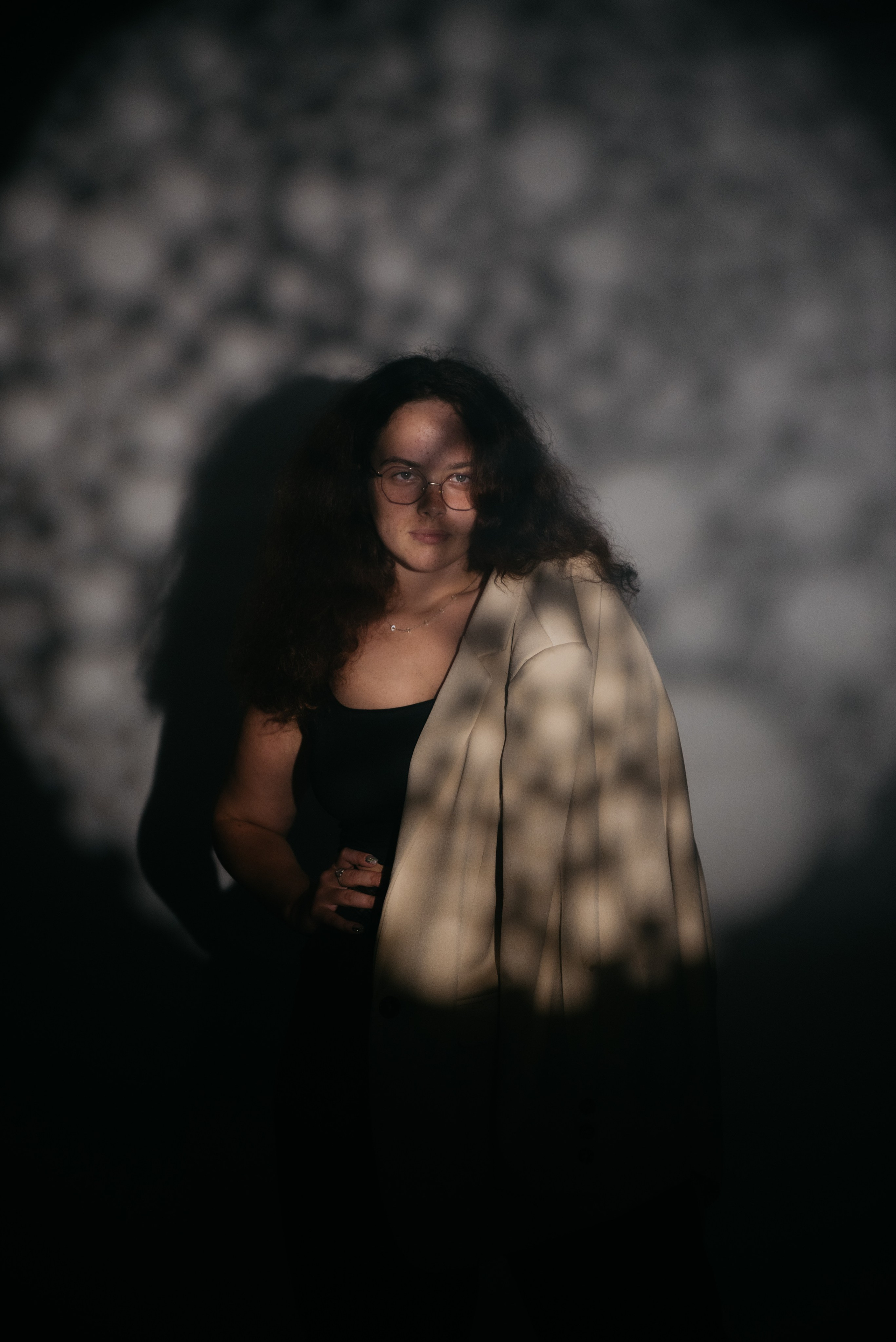 Съемка в студии — луна