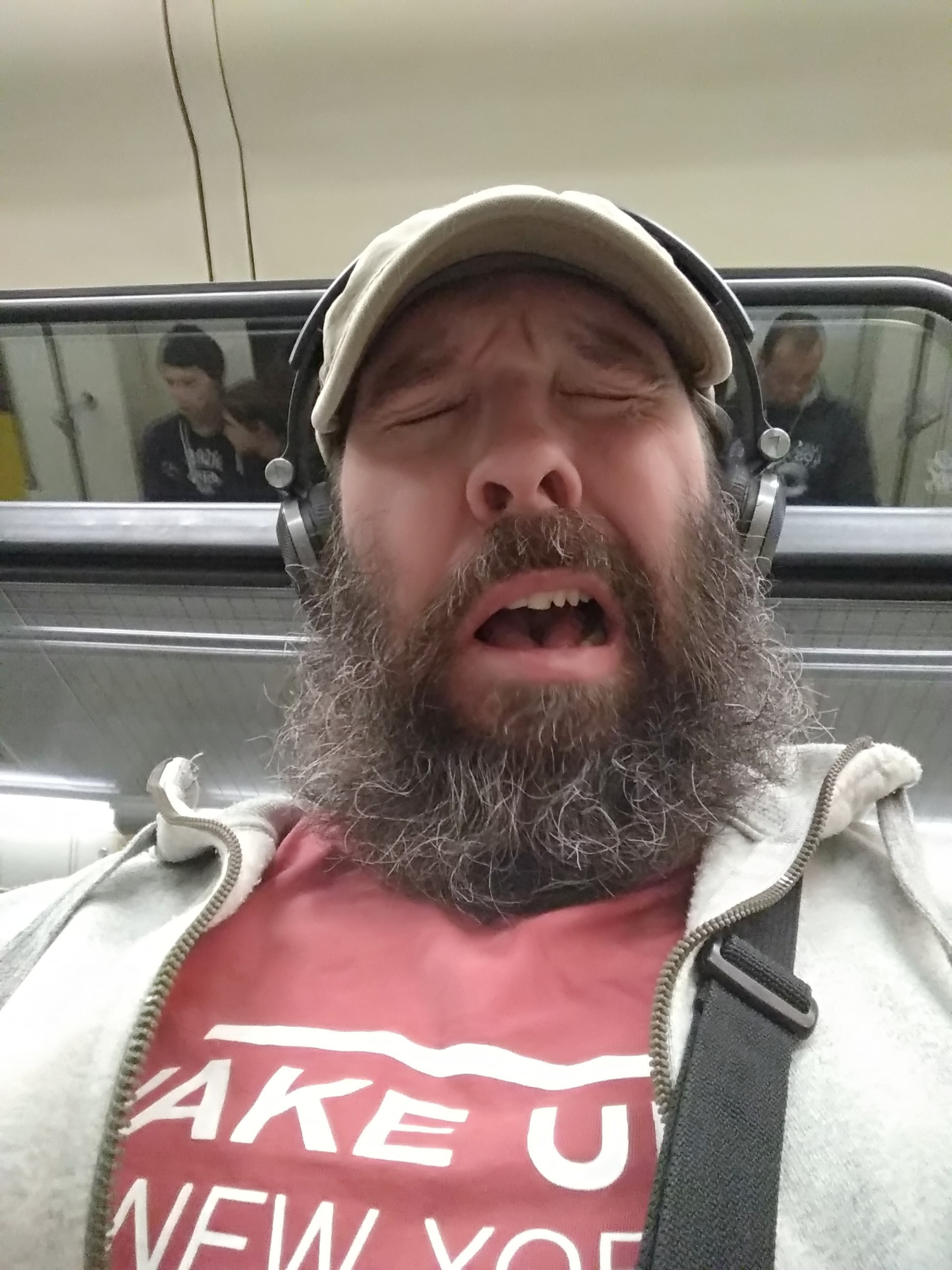 Мамочка дорогая, Царствие Небесное!. Собор Отрасли