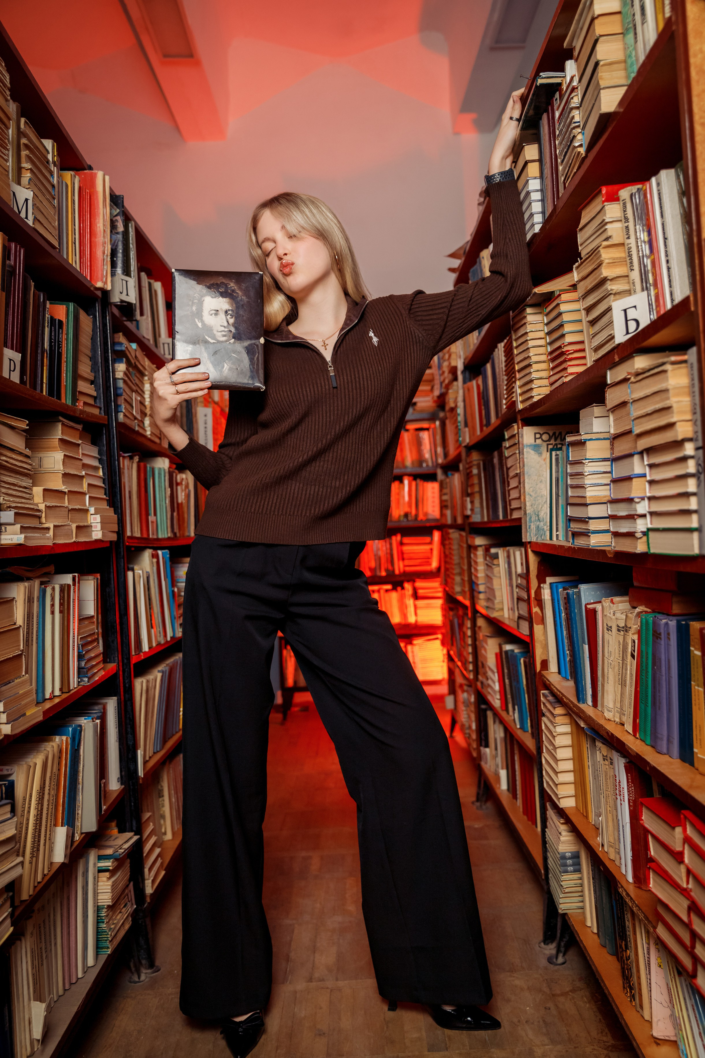 ПОРТРЕТЫ. Марина Ушакова. Фотограф. Выпускные альбомы. г. Краснодар