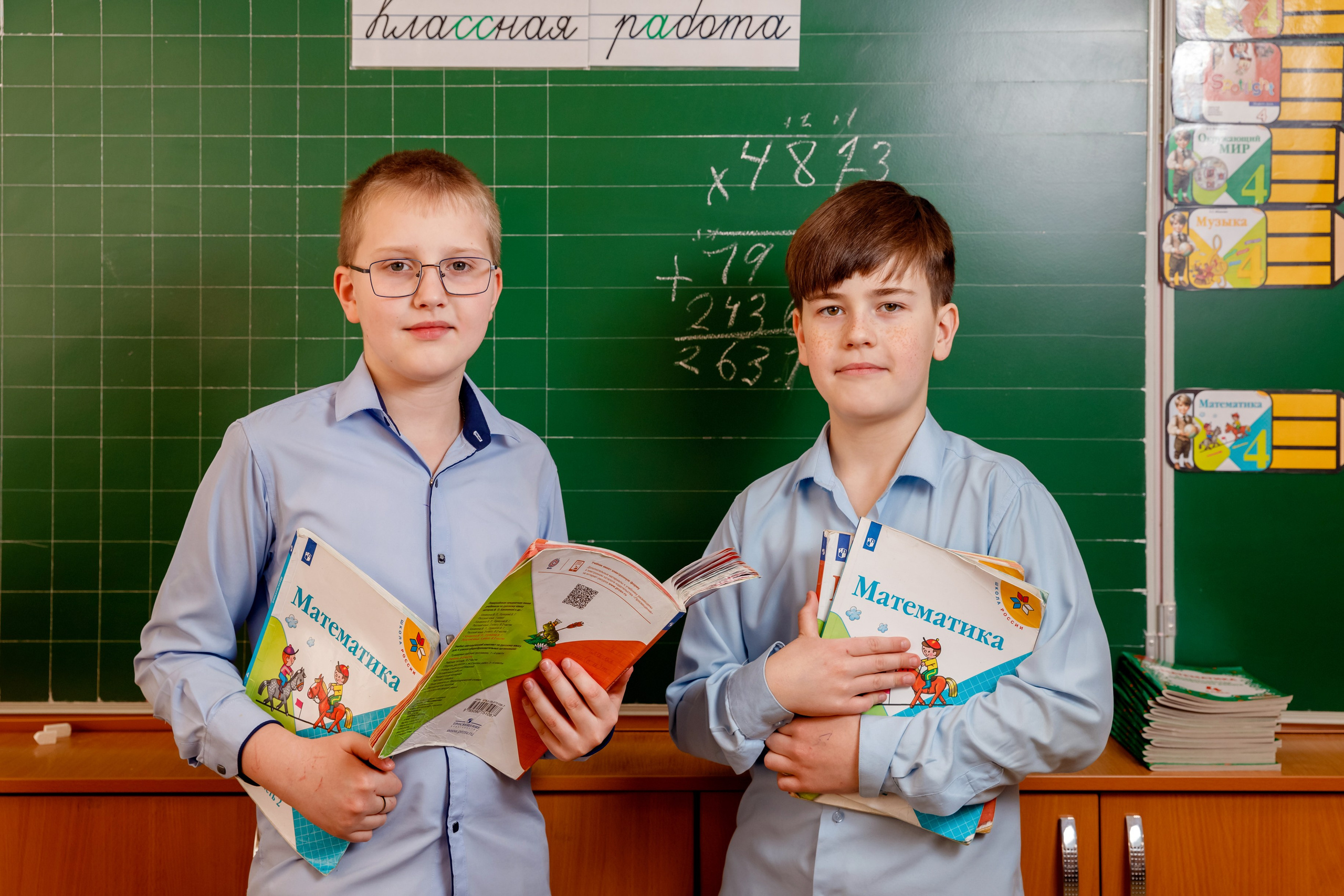 ШКОЛЬНАЯ ЖИЗНЬ. Марина Ушакова. Фотограф. Выпускные альбомы. г. Краснодар