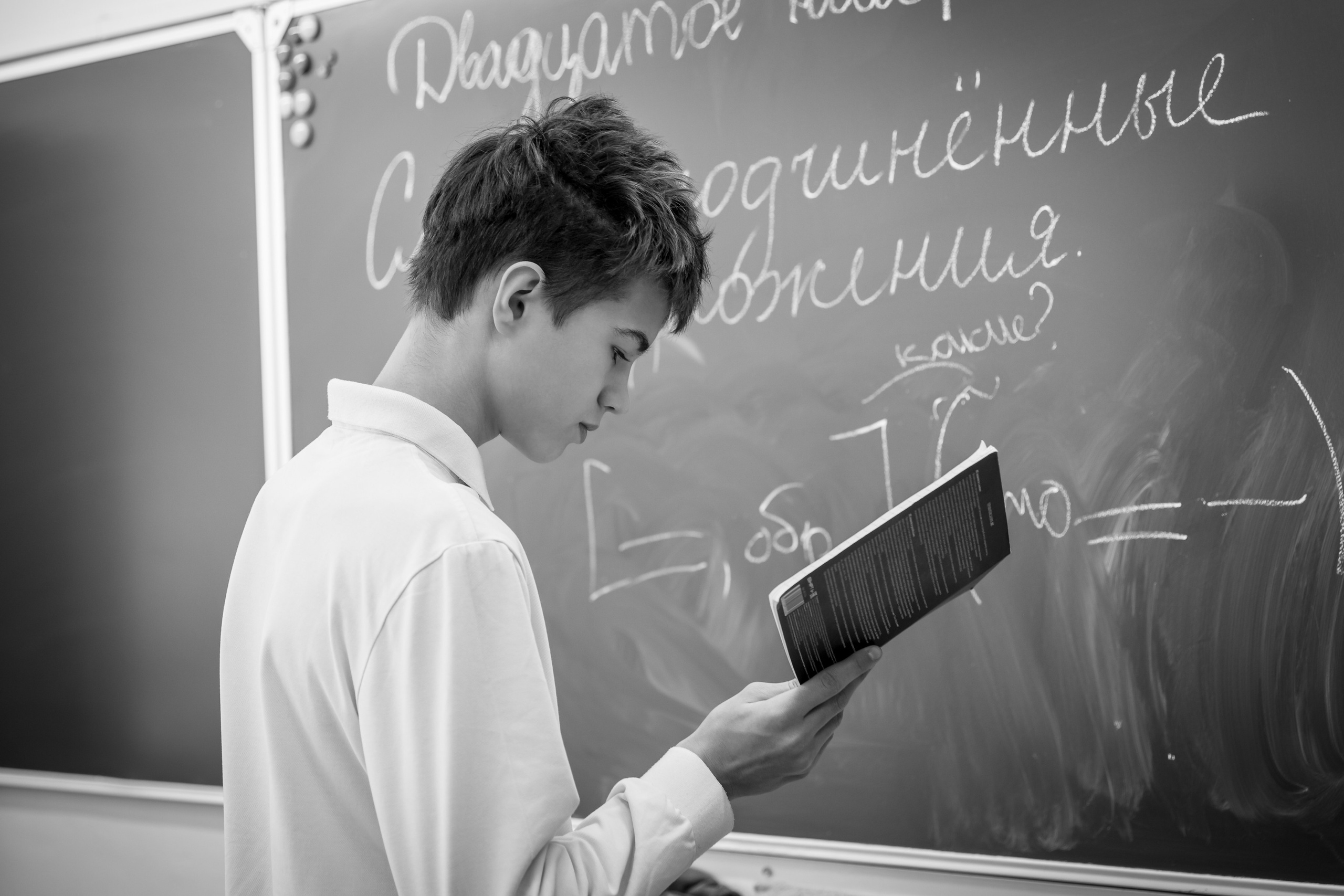 ОТ ЗВОНКА ДО ЗВОНКА. Марина Ушакова. Фотограф. Выпускные альбомы. г. Краснодар