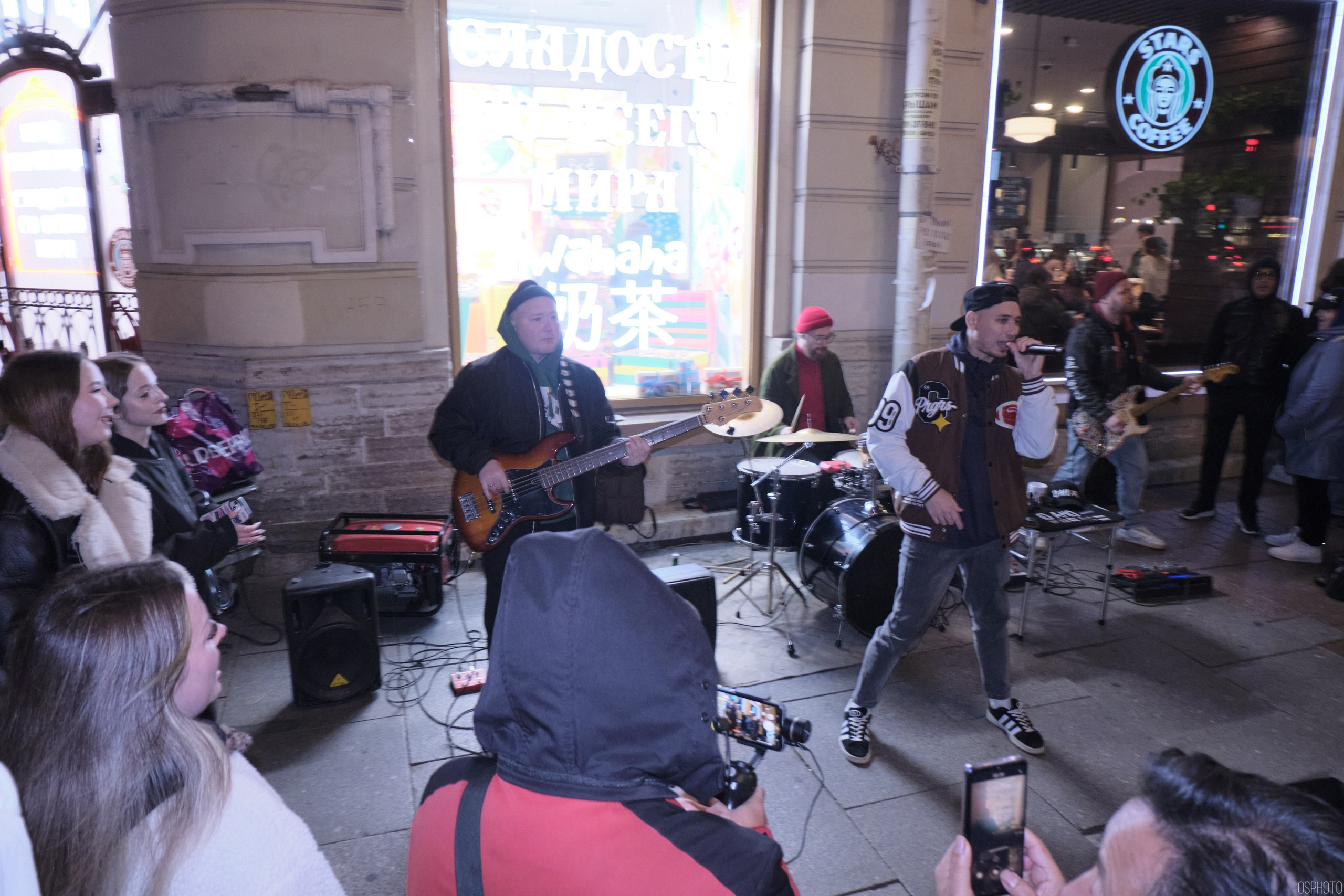 Санкт-Петербург. Фотографъ Сергѣевъ. Поймать мгновеніе