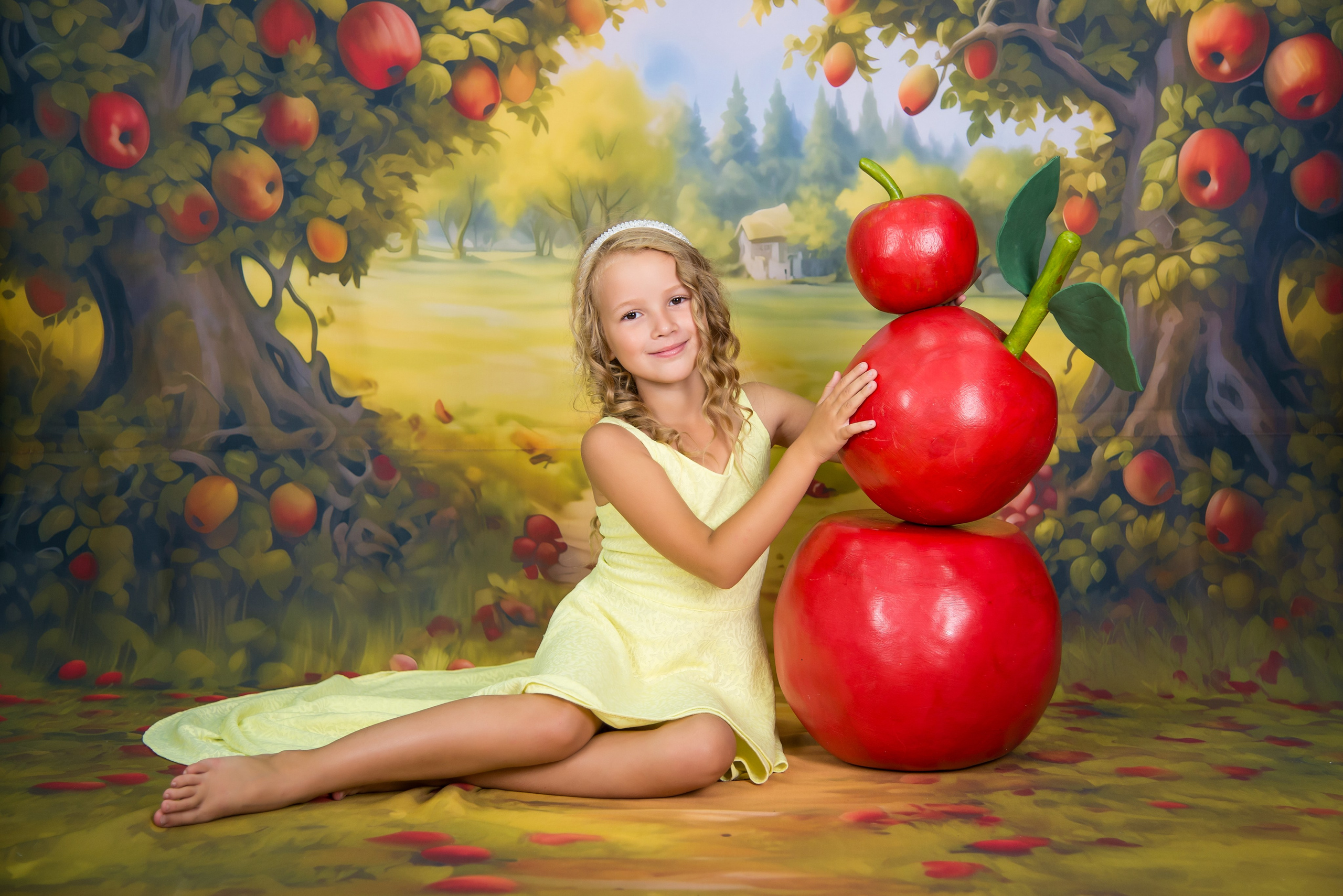 Яблоневый сад. Выпускные альбомы Ярославль