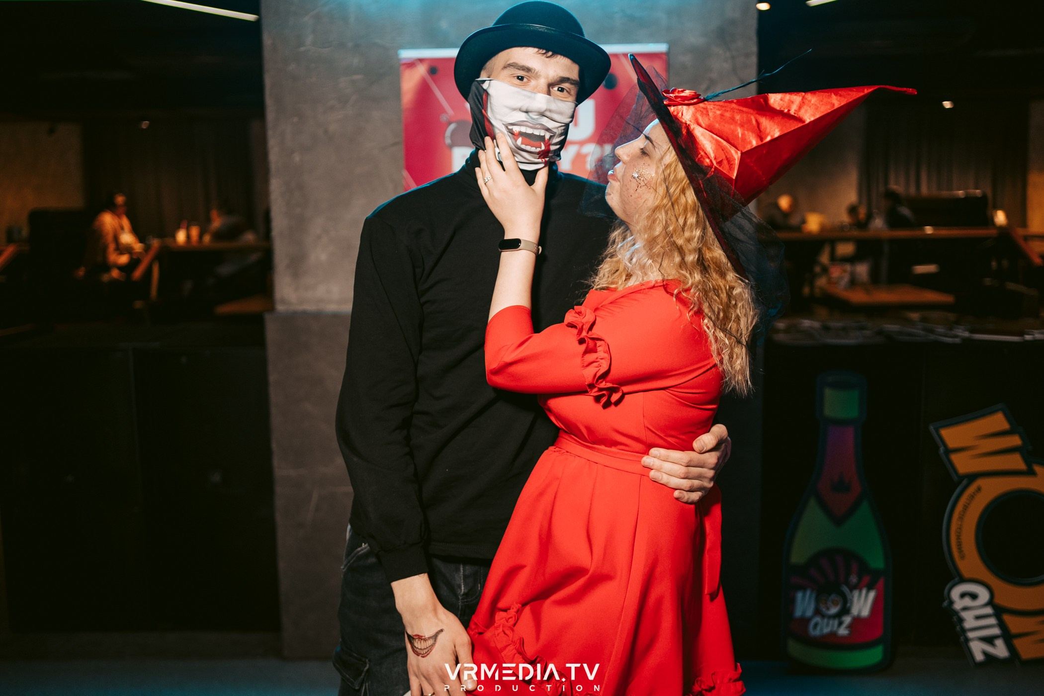 WoW QuiZ в баре «Друзья»