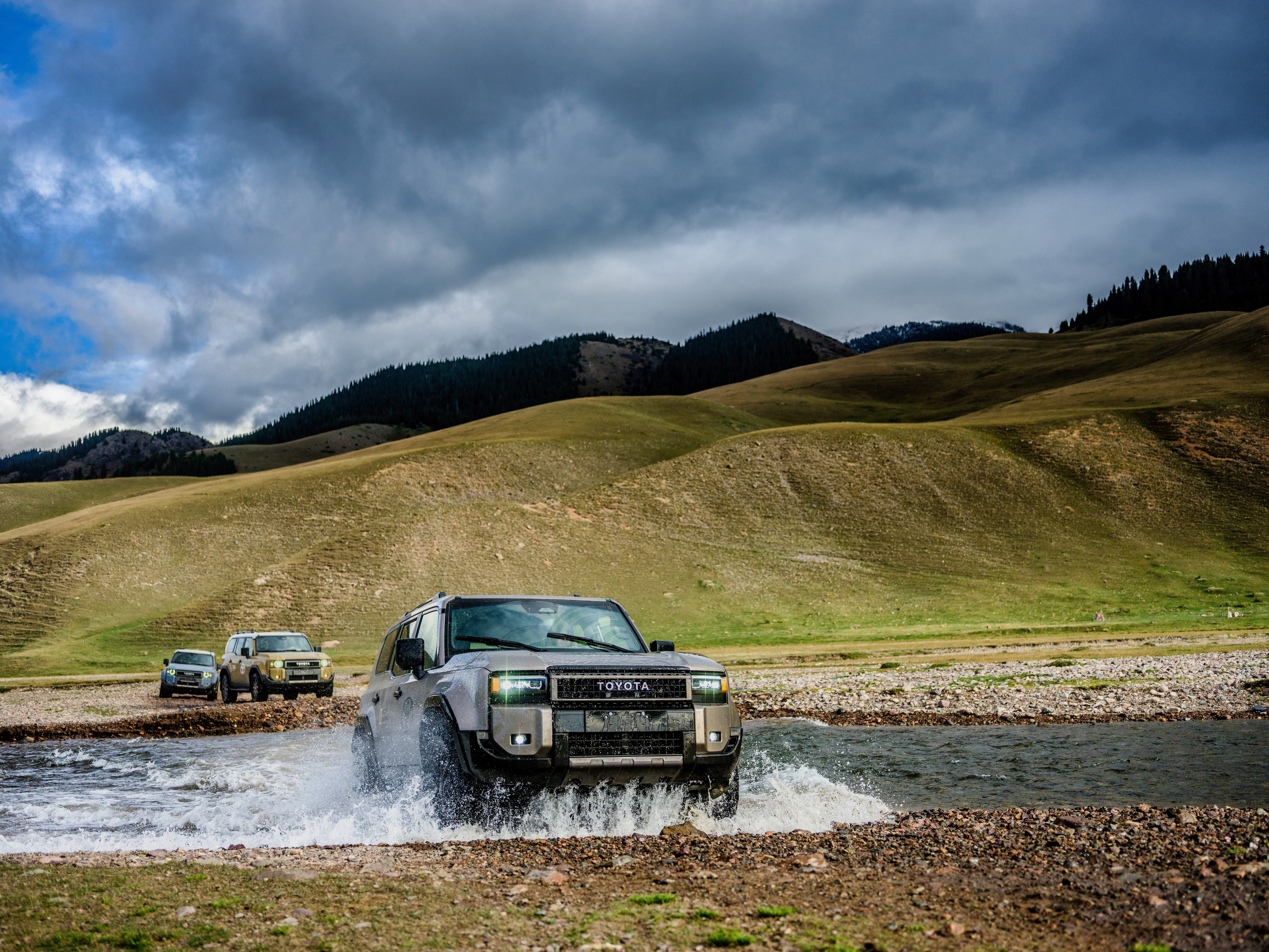 NatGeo Qaz x Toyota: осень в Алма-атинской области 2024. Свадебный и Студийный фотограф из Казахстана Артем Орлянский