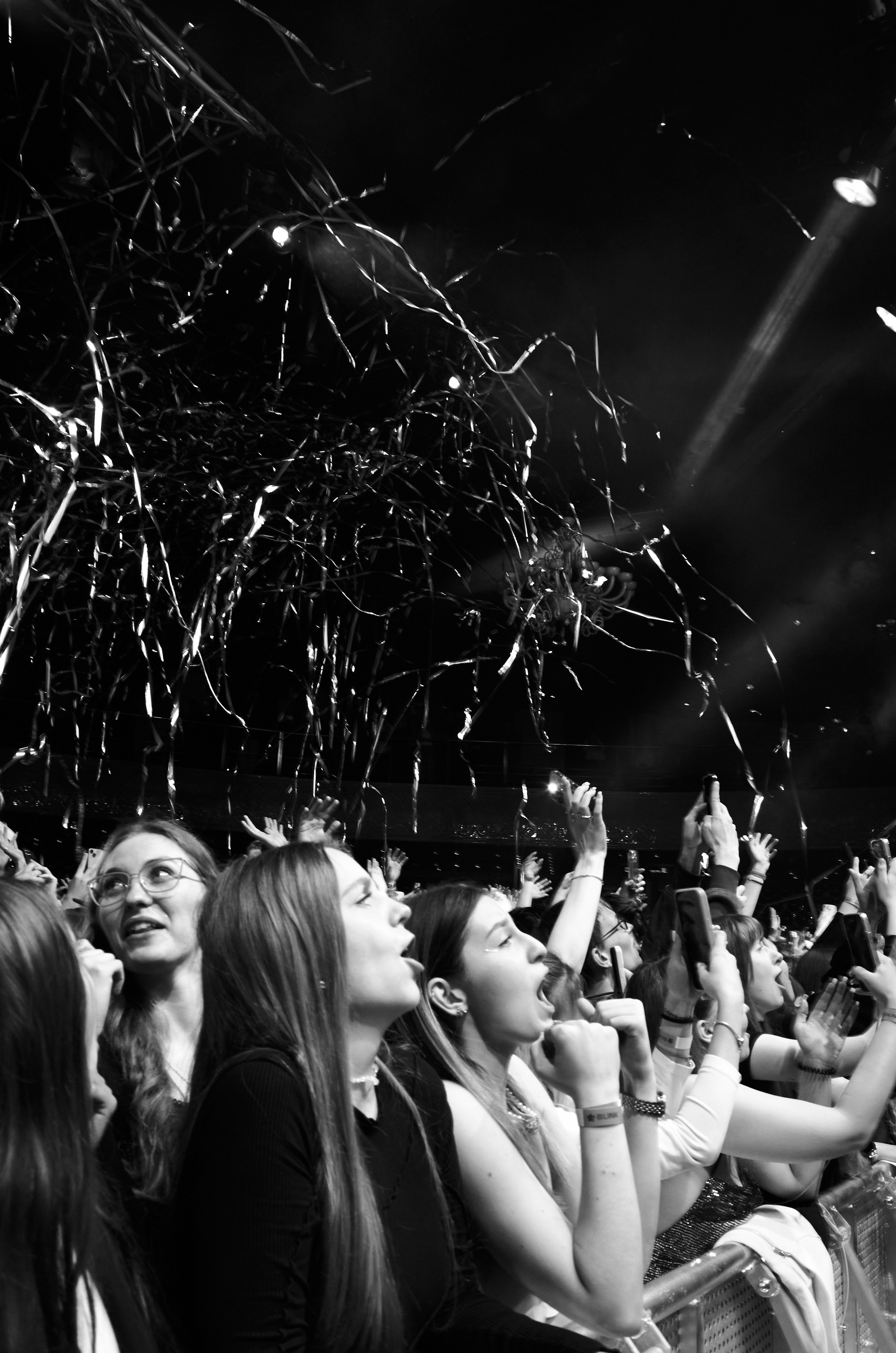 Blink/ nleeei, unique, artem shilovets. Главная