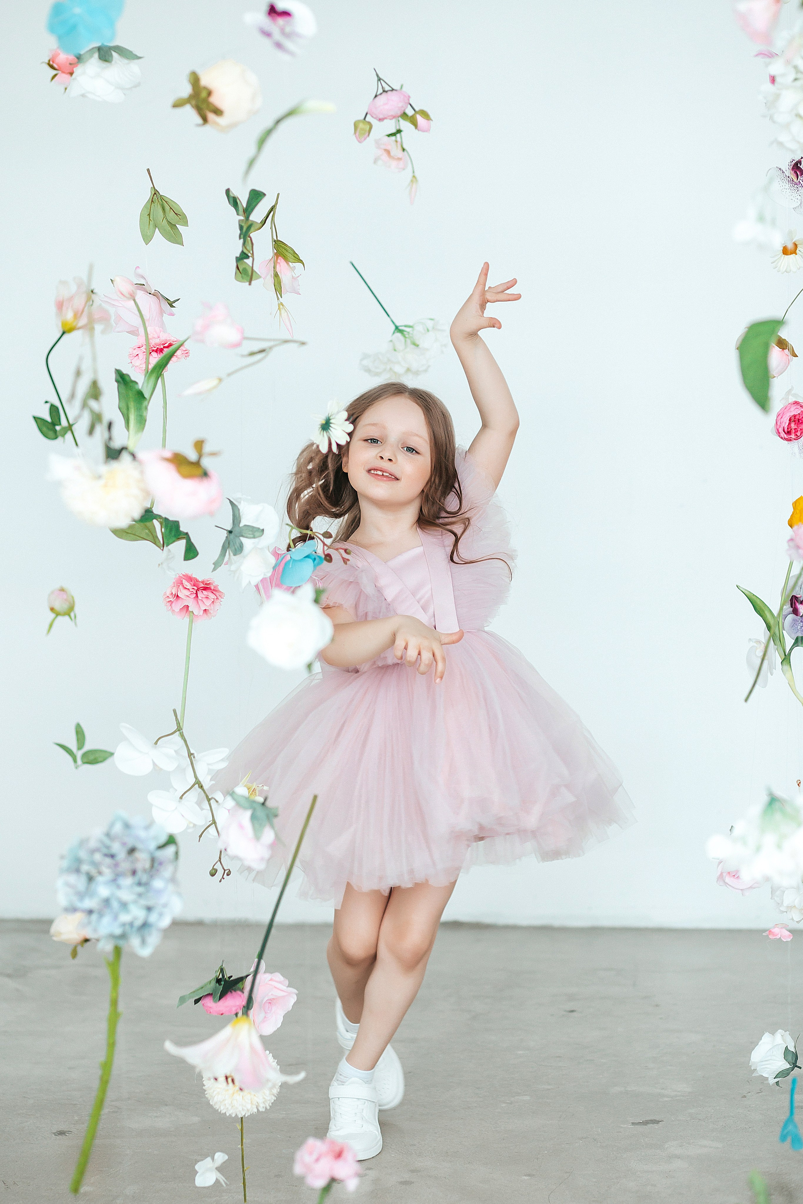 Цветочные весенние кадры. Детский и семейный фотограф в Красноярске Юлия Бирюкова