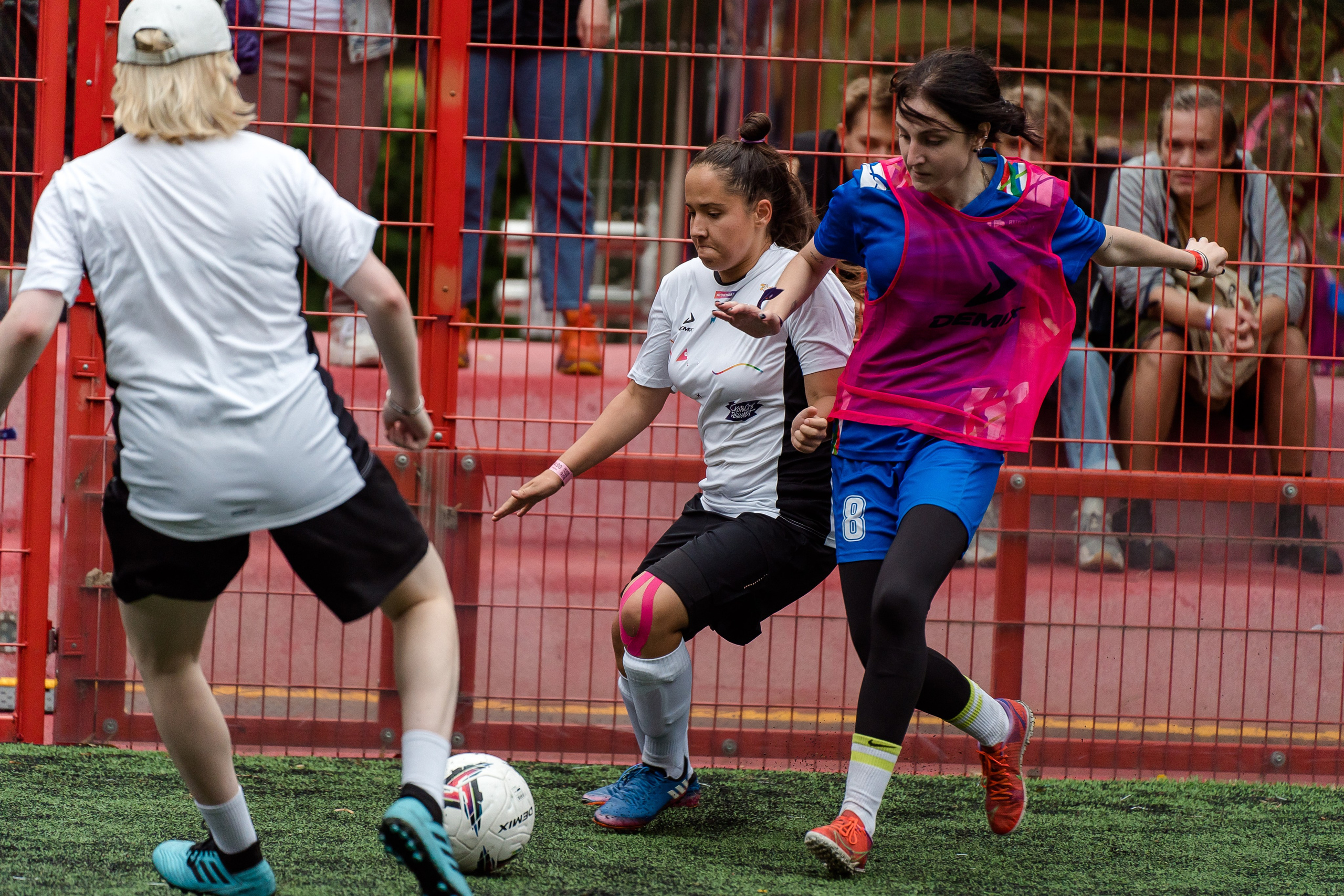 ФК «СКОРОСТЬ РЕШАЕТ» от СБП, РПЛ и Плюс Дача. Репортажный и свадебный фотограф в Москве