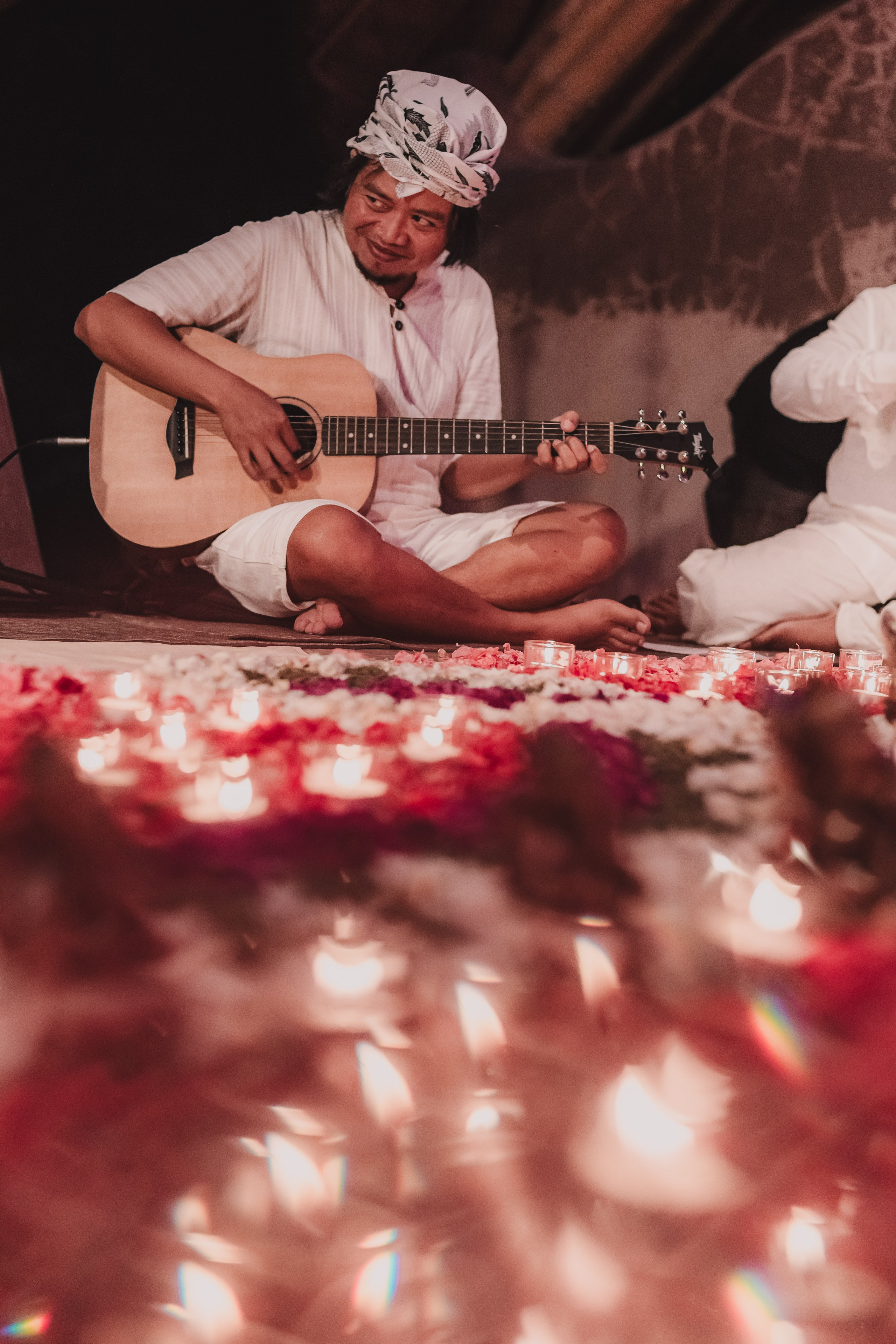 Bhakti Bliss kirtan at Alchemy. Mariam Bagdasaryan