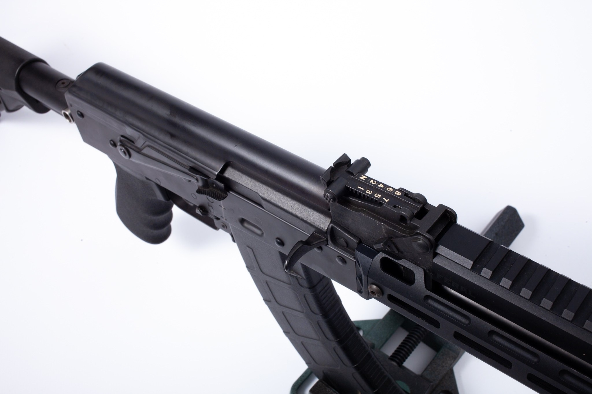 Страйкбольная Марксманка на базе LCT. Страйкбольная мастерская Бигич Воркшоп