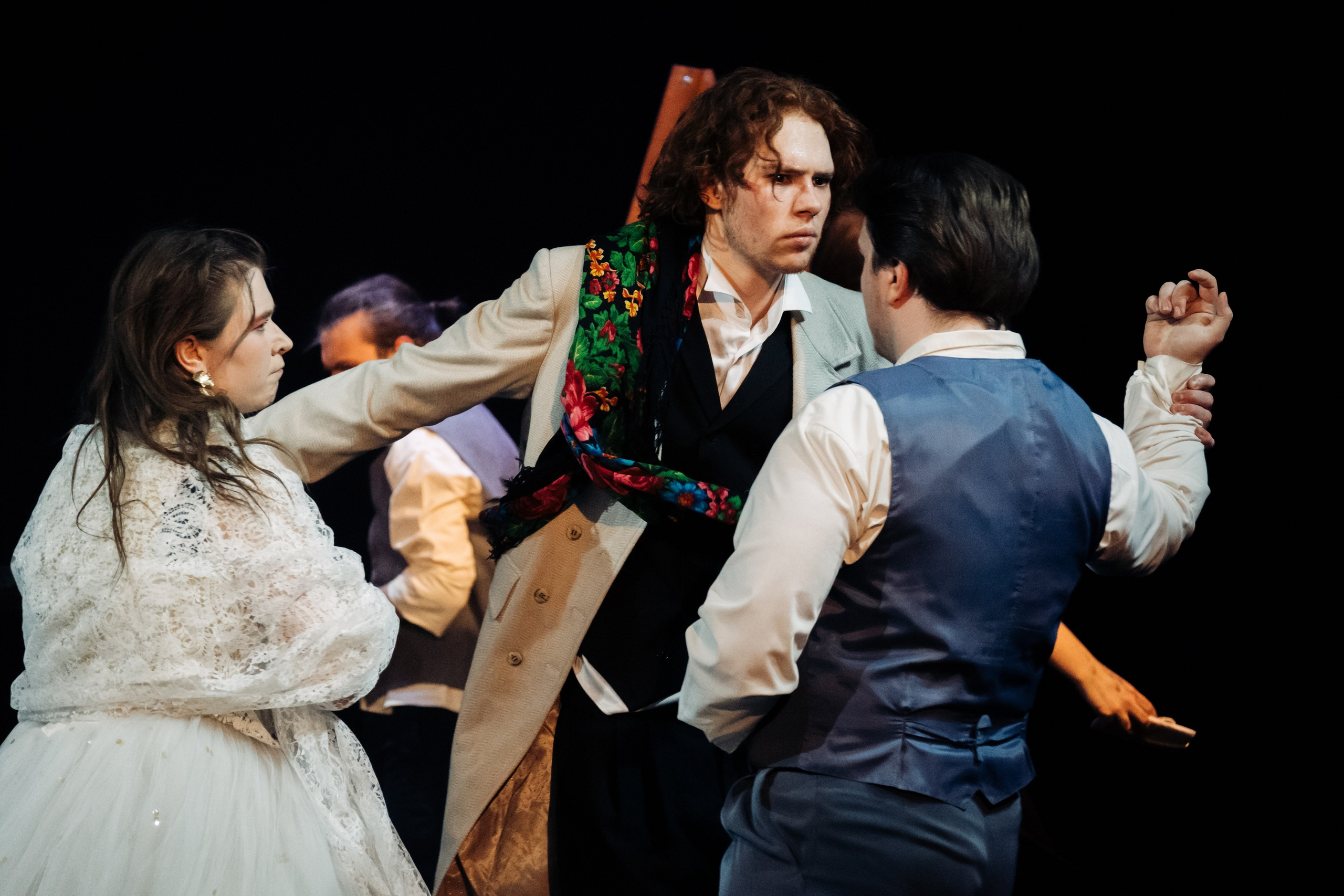 Леди Макбет Мценского уезда. Репортажный и портретный фотограф в Липецкой, Воронежской, Московской области Тёма Белоусов