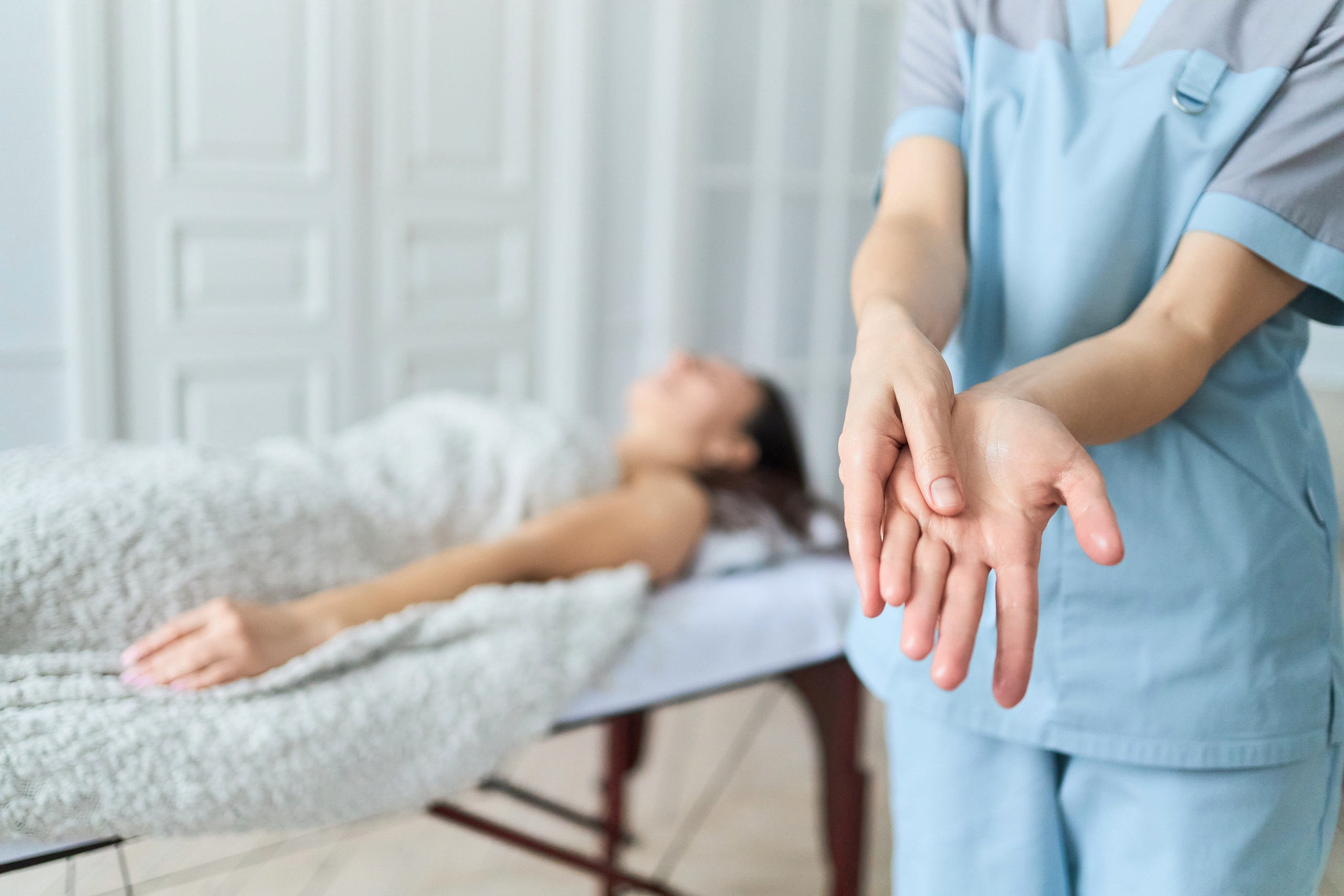 Александра, массаж. Фотограф из Екатеринбурга Тёма Дубовцев