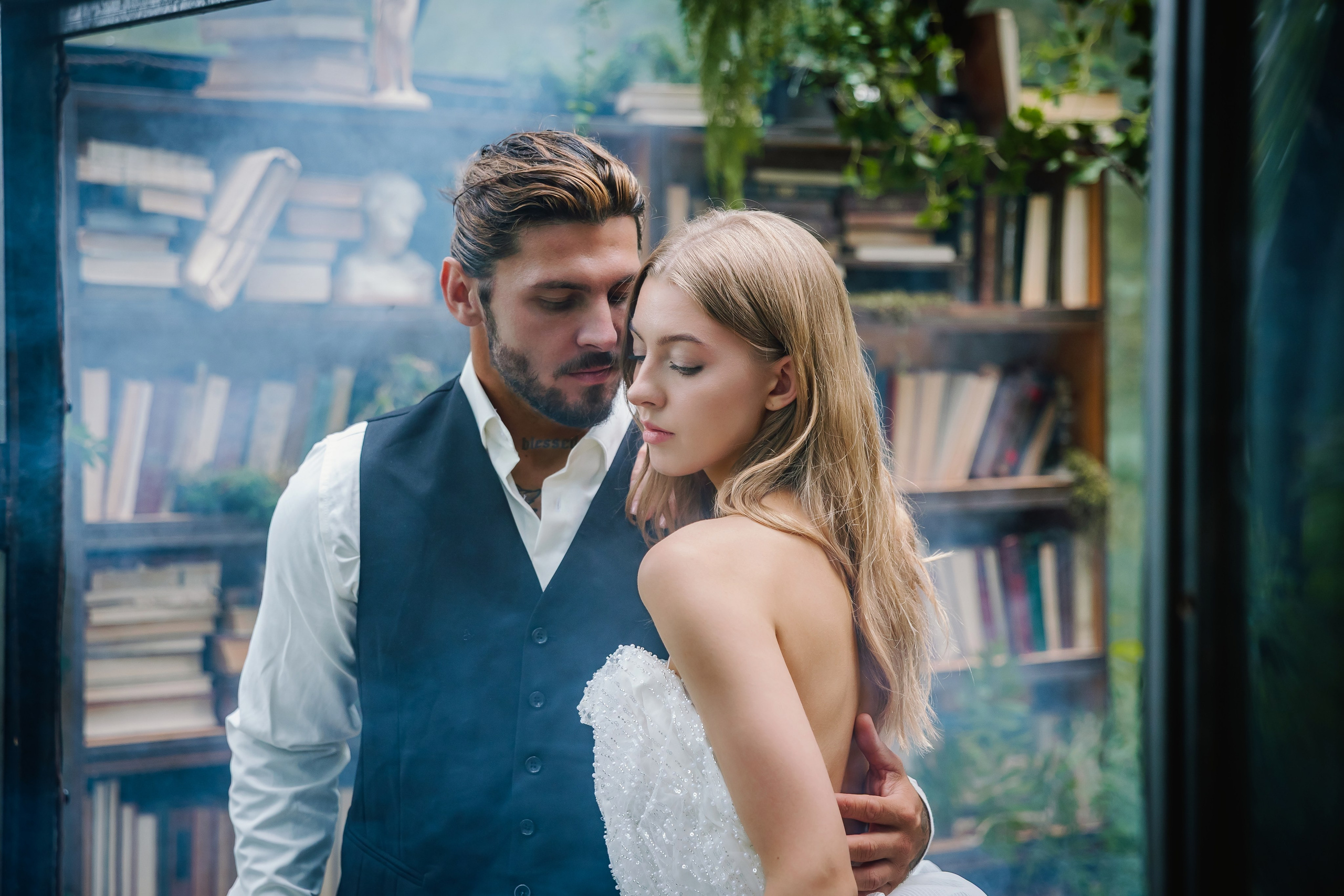 Свадьба в оранжерее ProjectX. Фотограф и видеограф Москва. Свадебный фотограф, видеограф. Выпускные альбомы. Оживающие альбомы