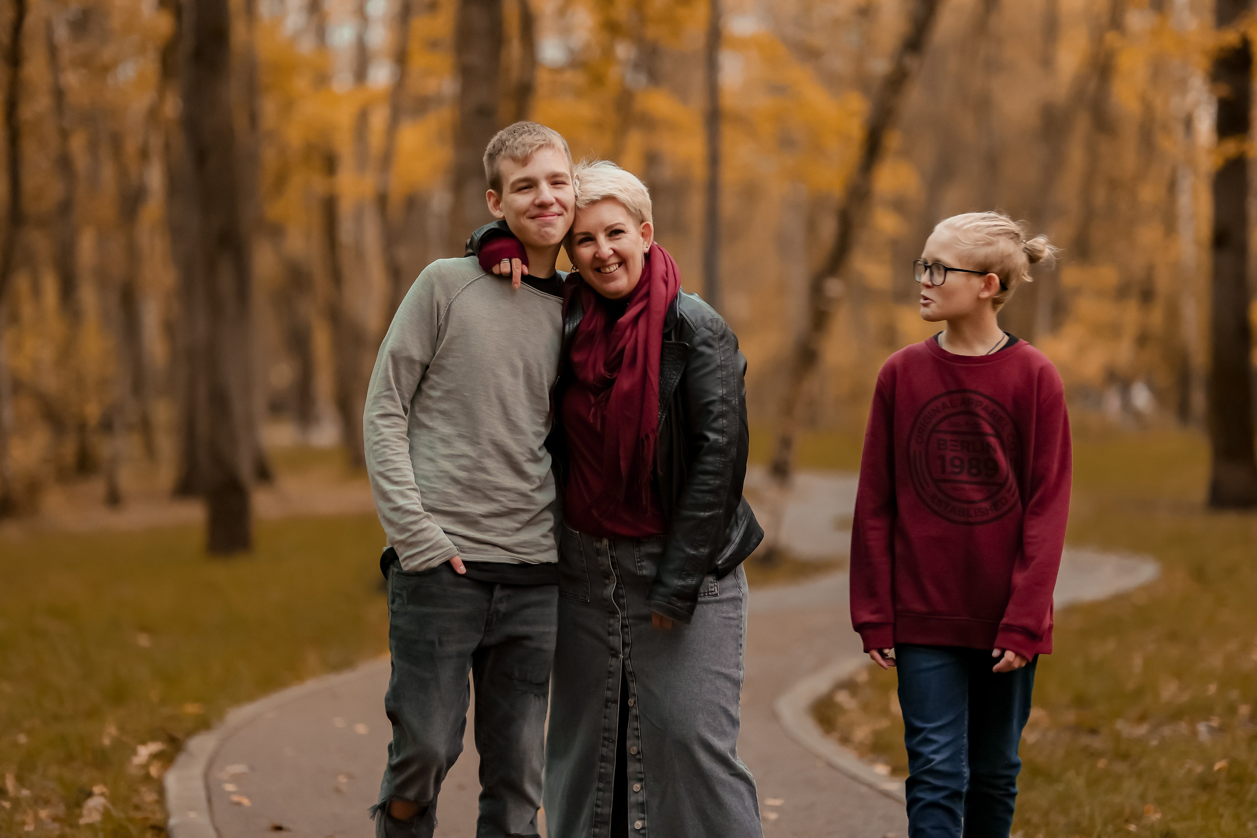 Классная фотосессия для мамы с сыновьями. Фото и видео Москва, Московский. Свадебный фотограф, видеограф, фотосессии, видеосъемка