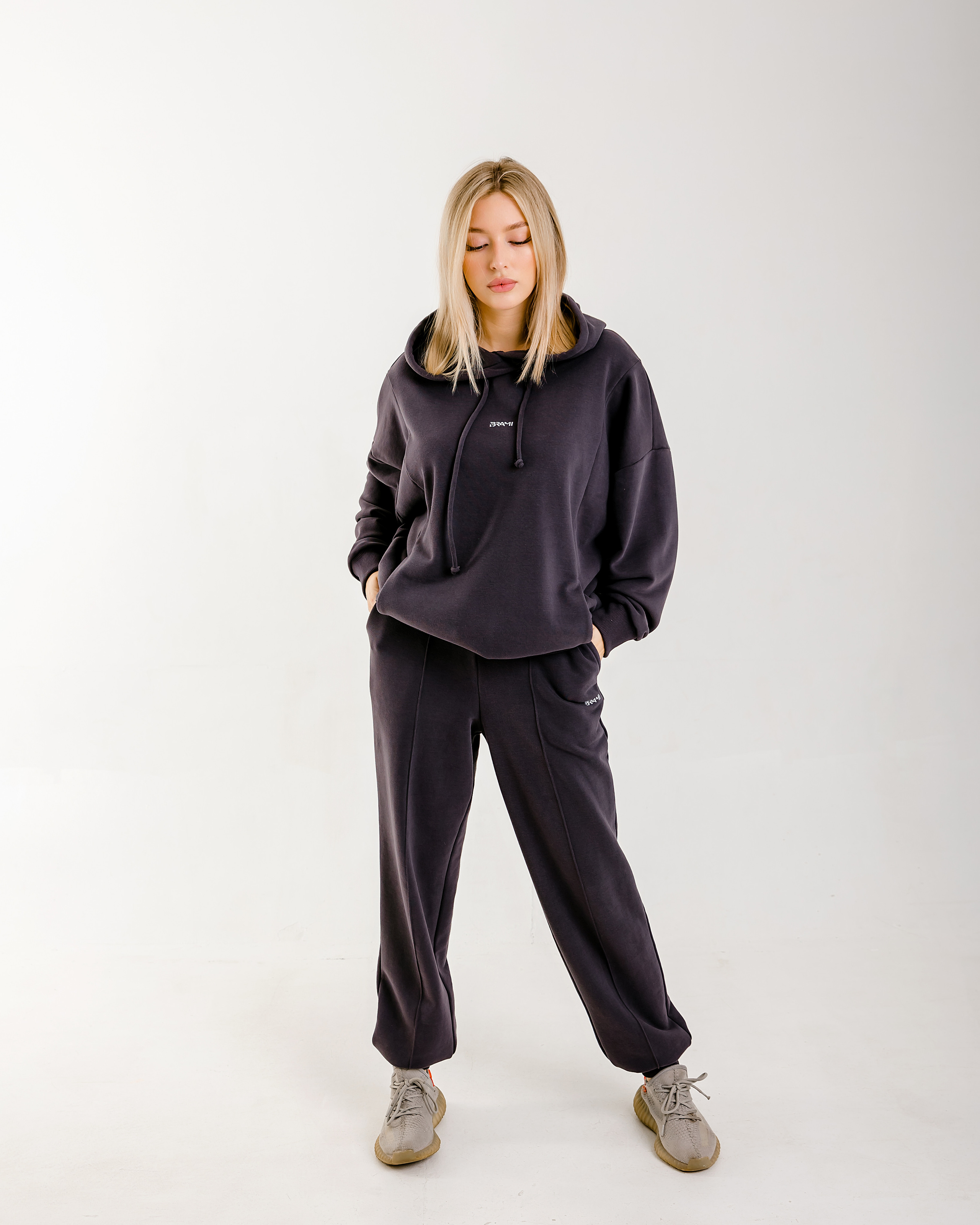 WB: Brami. Фотограф и видеограф в Улан-Удэ: Аюна Габагуева и Артём Шаханов