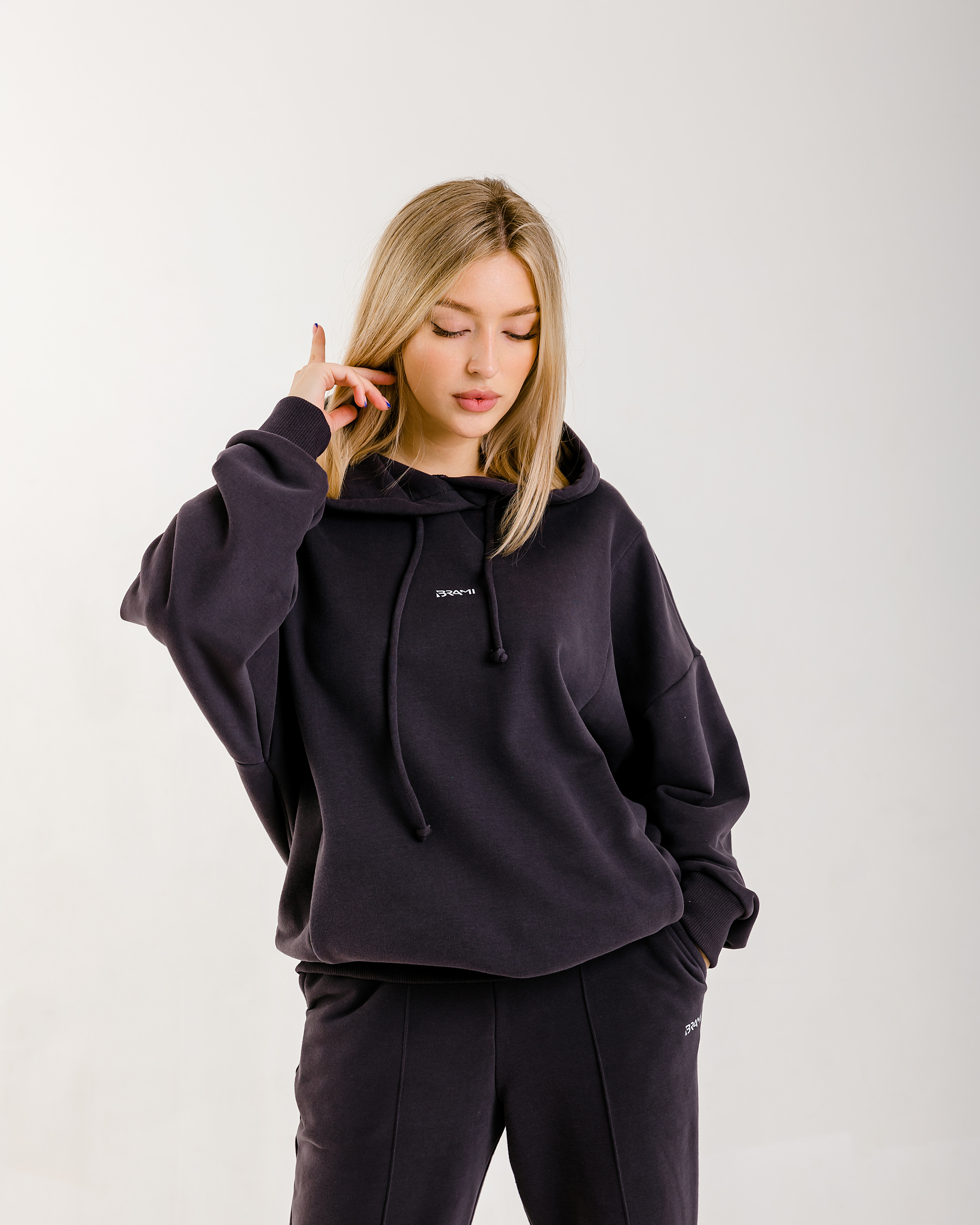 WB: Brami. Фотограф и видеограф в Улан-Удэ: Аюна Габагуева и Артём Шаханов