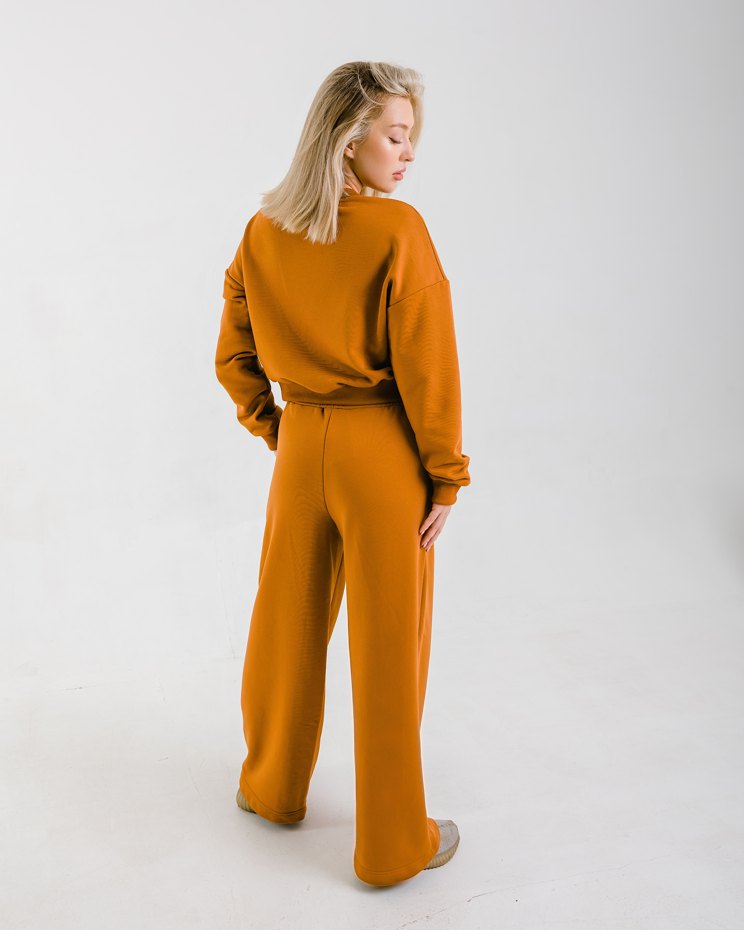 WB: Brami. Фотограф и видеограф в Улан-Удэ: Аюна Габагуева и Артём Шаханов