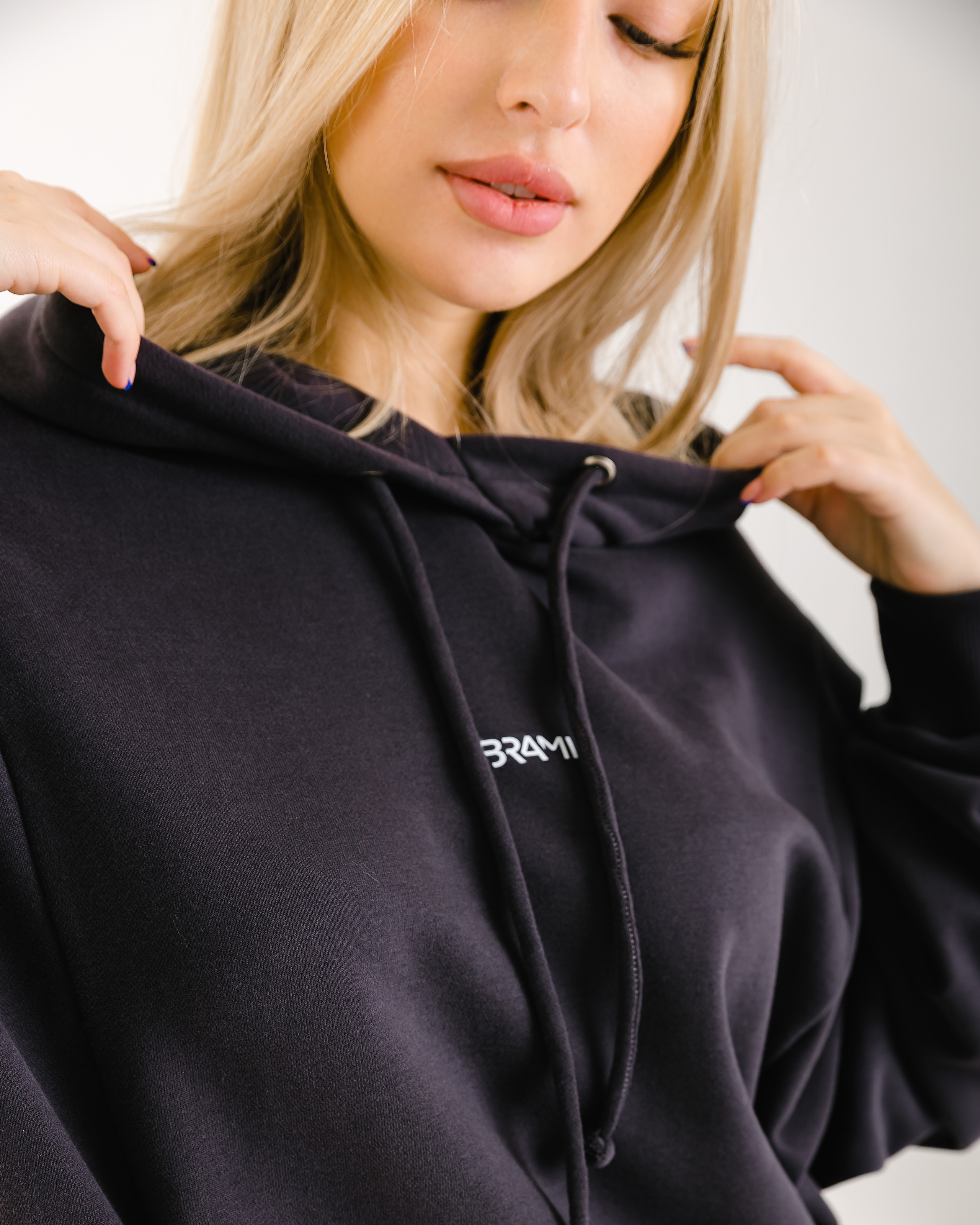 WB: Brami. Фотограф и видеограф в Улан-Удэ: Аюна Габагуева и Артём Шаханов