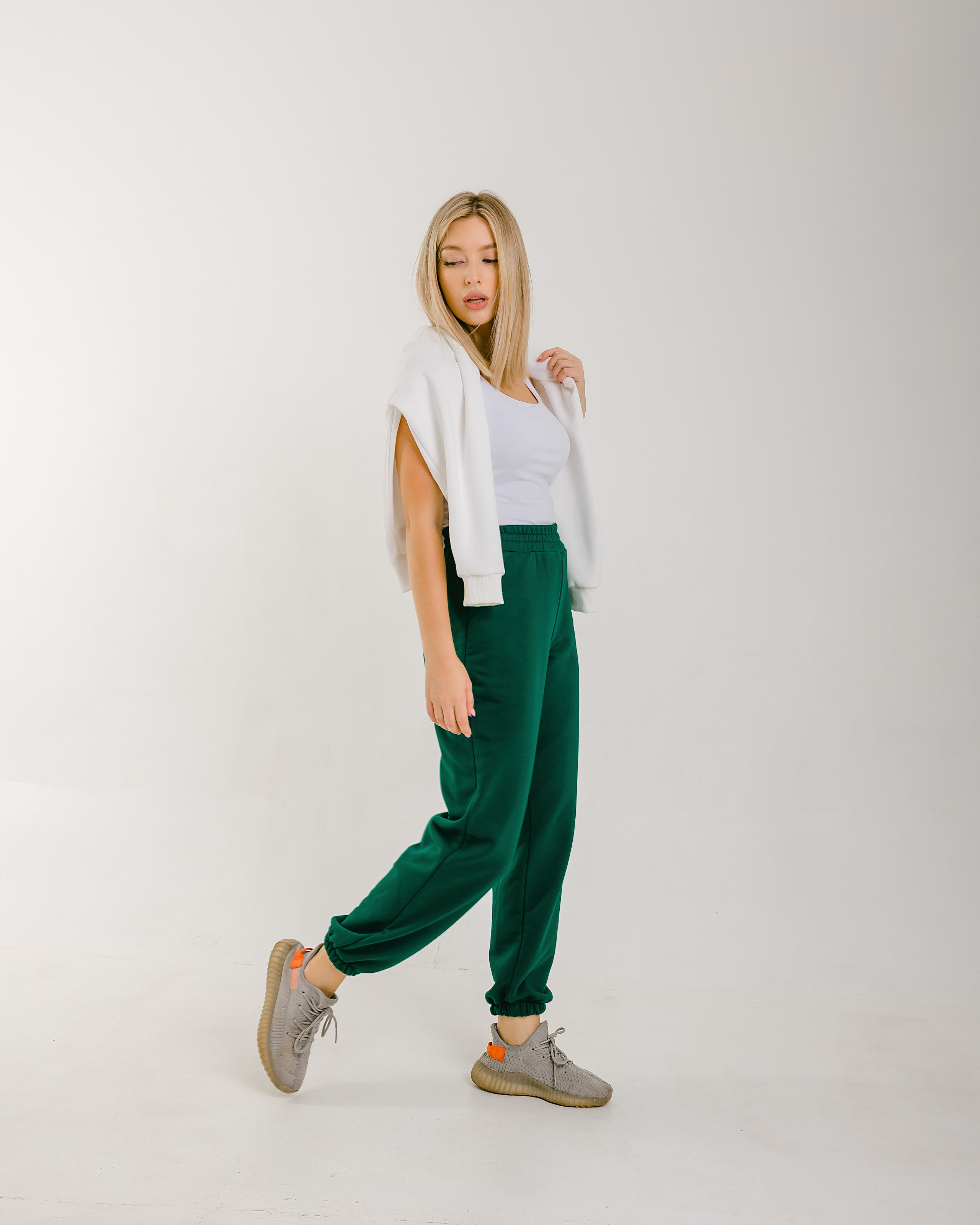 WB: Brami. Фотограф и видеограф в Улан-Удэ: Аюна Габагуева и Артём Шаханов