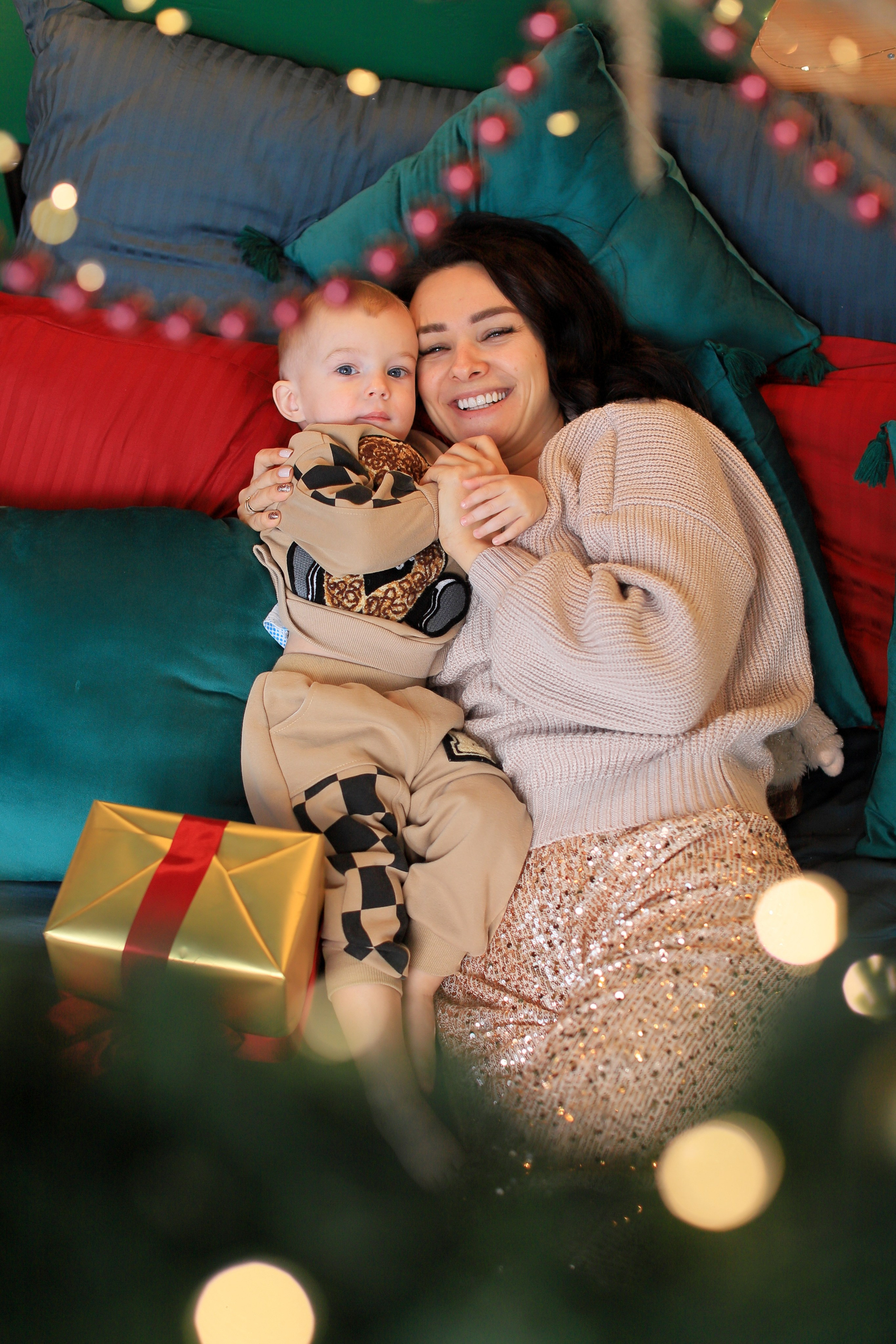 Семейные фотосессии в интерьере. Интерьерная фотостудия Toffee Studio