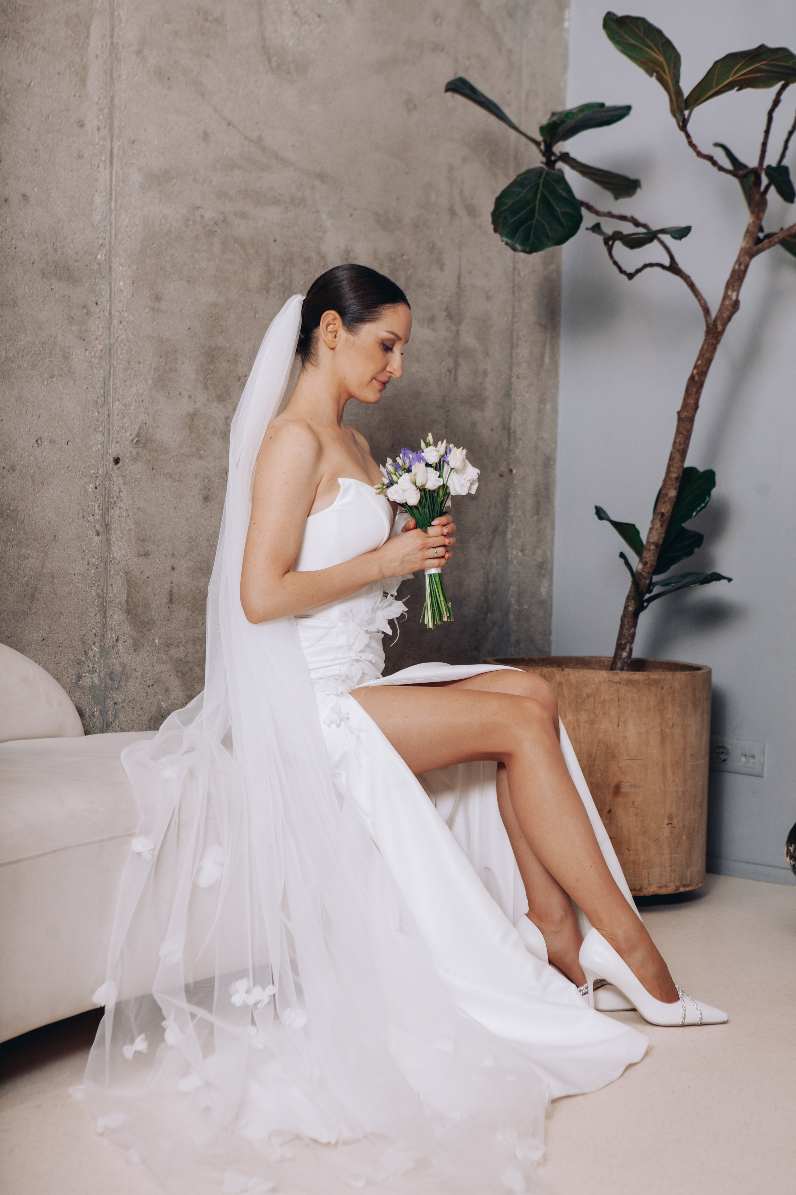 Фотосессия жениха и невесты в шипиловском загсе. Фотограф Ольга Ефремова