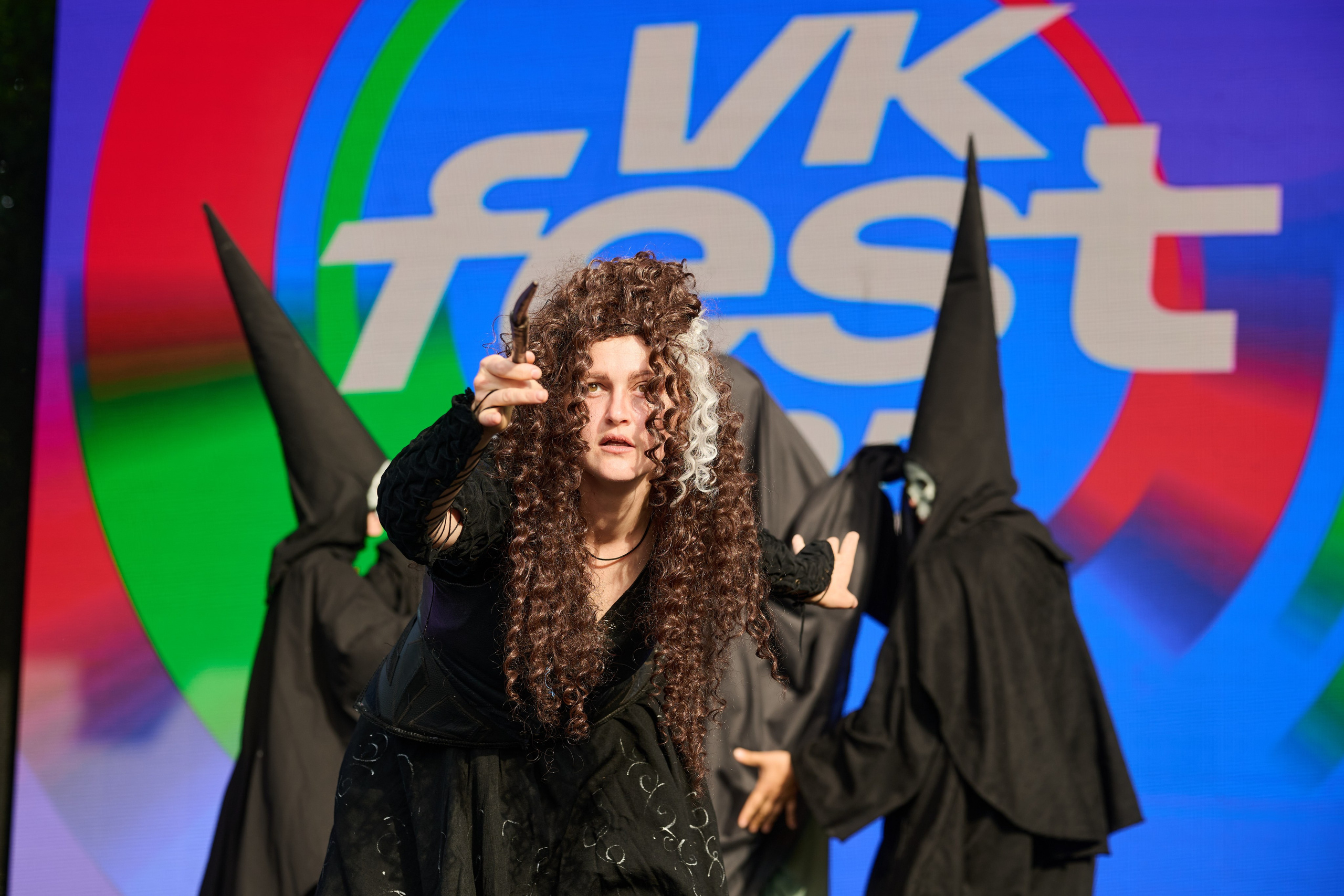 VK Fest 2025. Профессиональная репортажная фотосъёмка мероприятий в Санкт-Петербурге