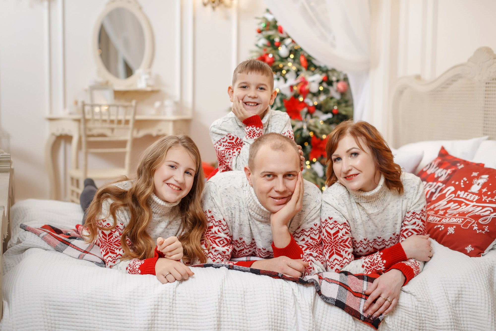 НГ_38_Сем. Фотограф Константин