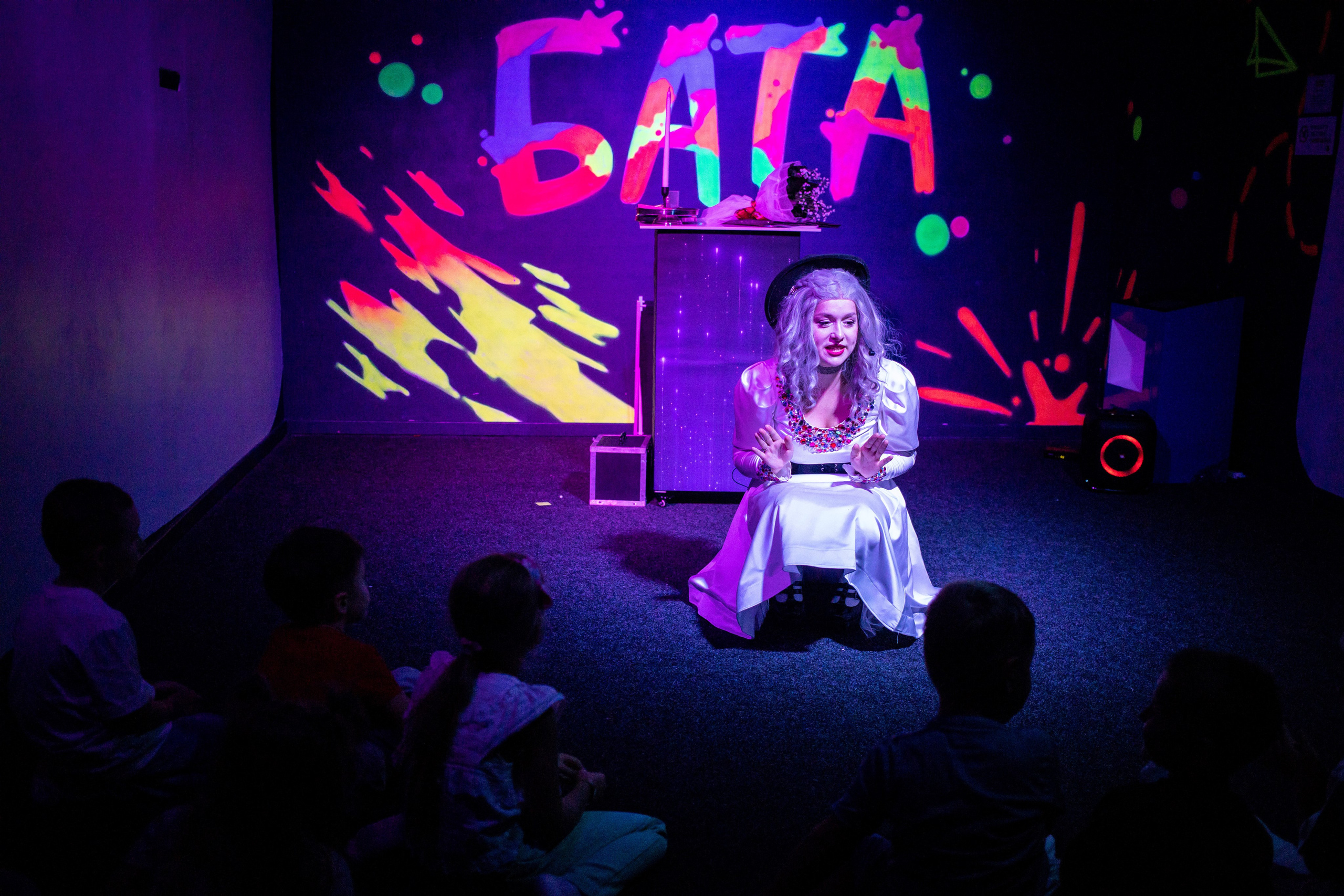 Марату 5. Фотографии с любовью