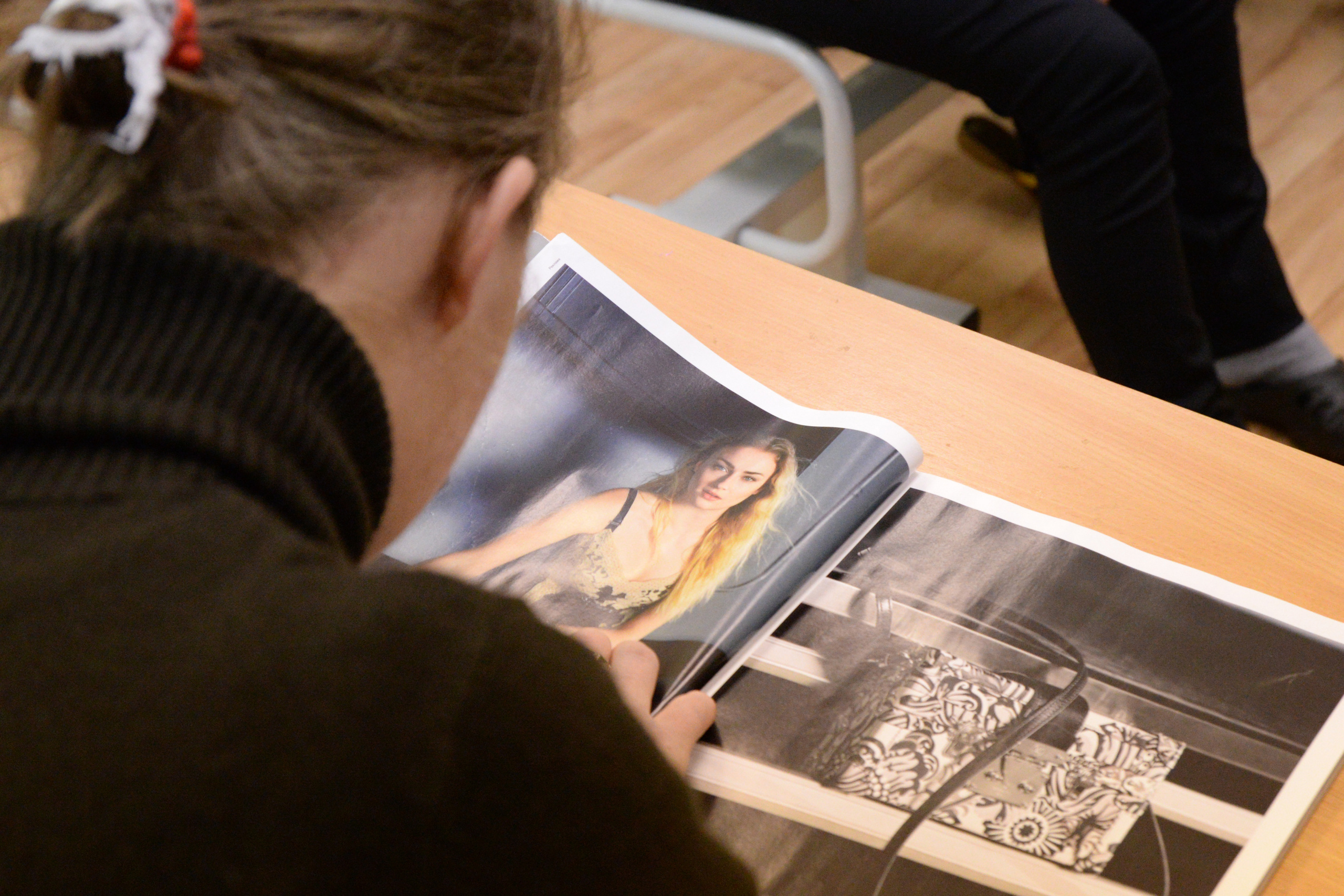 Осколки. Фотограф Светлана Амирханова