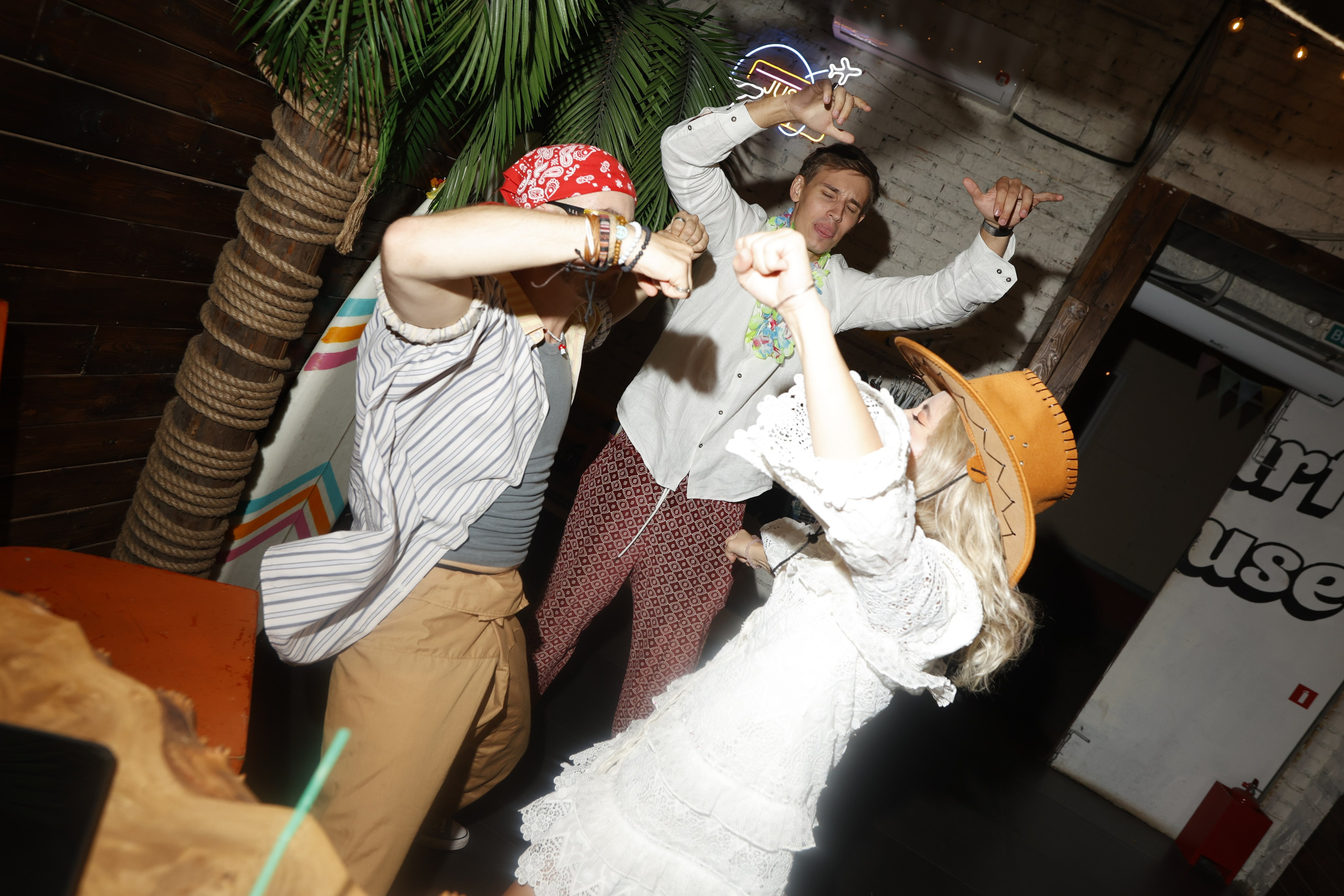 ГЕРМАН ГЛАСС. Nikolskayasecular